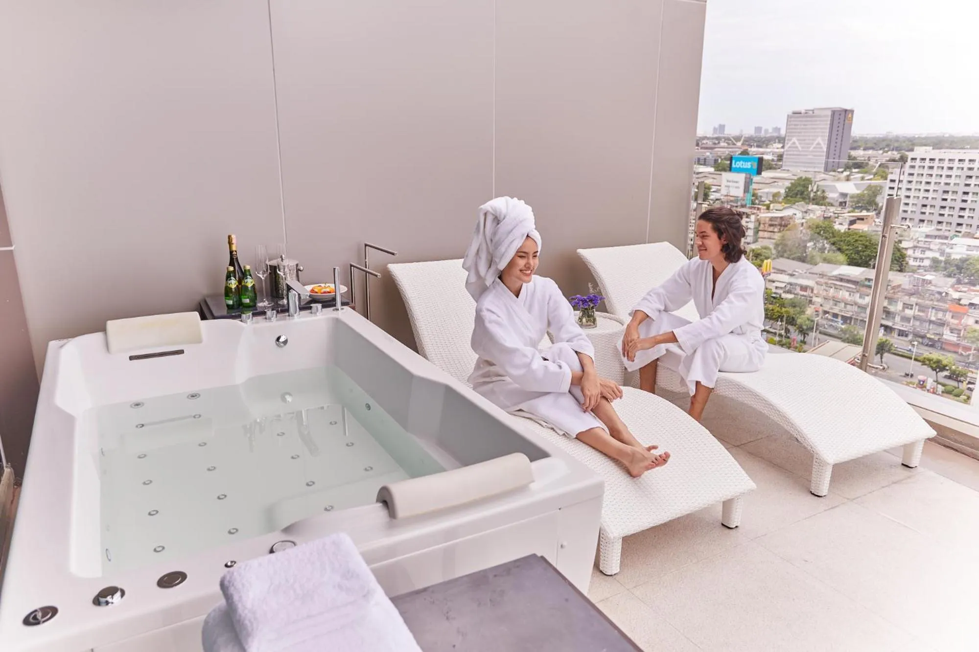 Balcony/Terrace in Valia Hotel Bangkok