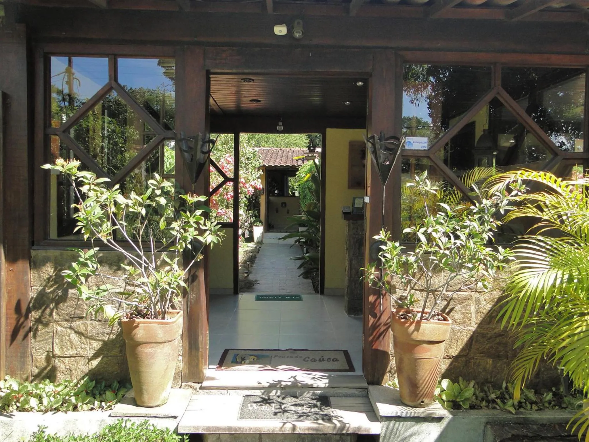 Facade/entrance in Pousada Caúca