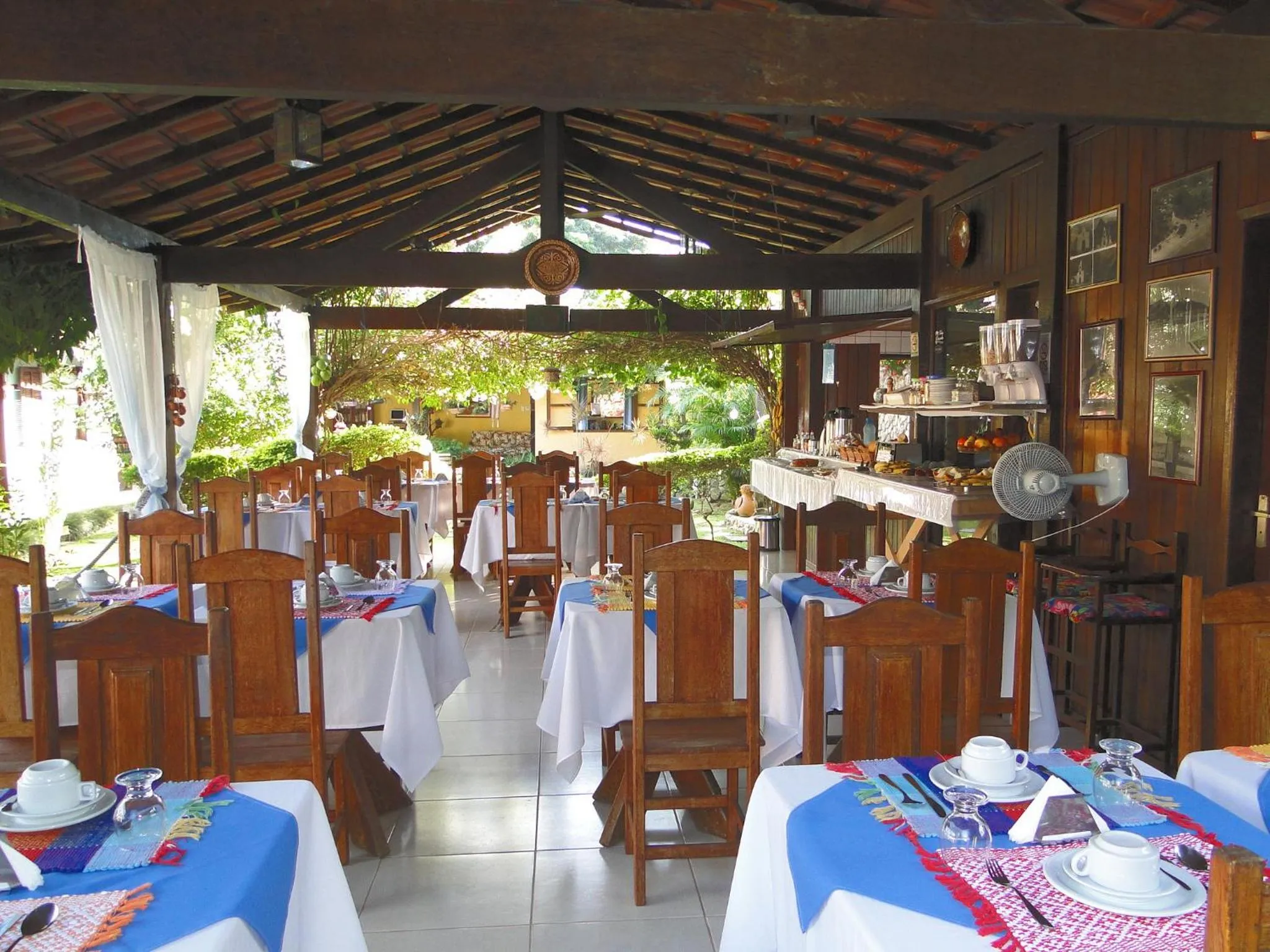 Restaurant/places to eat in Pousada Caúca