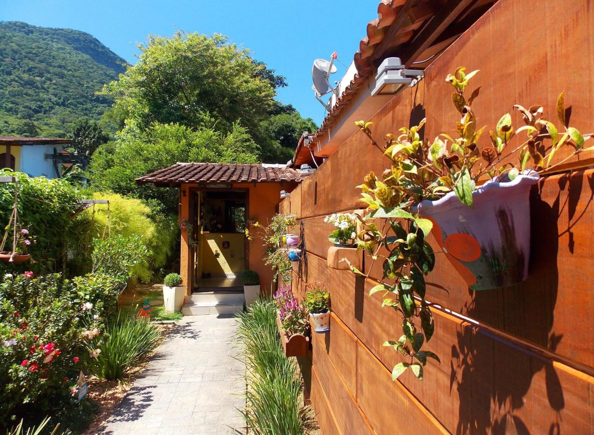 Facade/entrance in Pousada Caúca