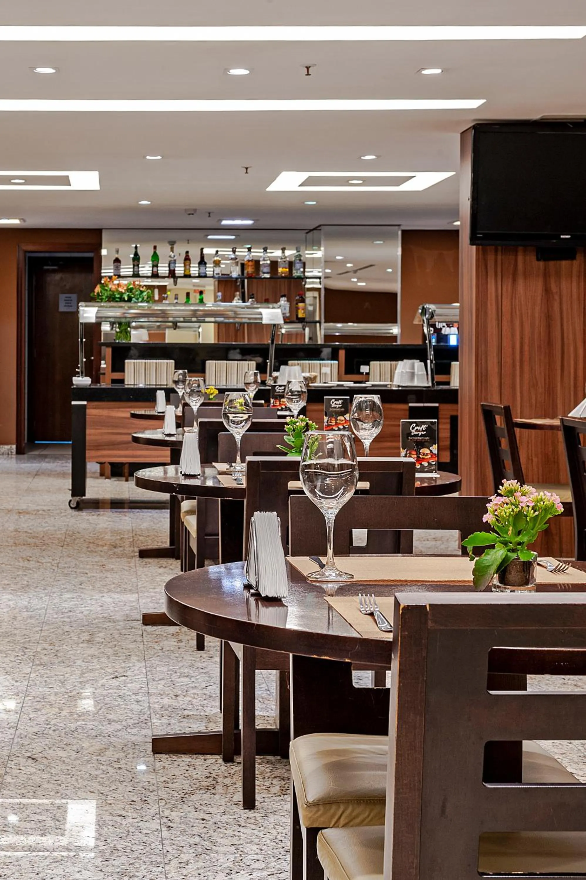 Restaurant/places to eat in Firenze Business Hotel