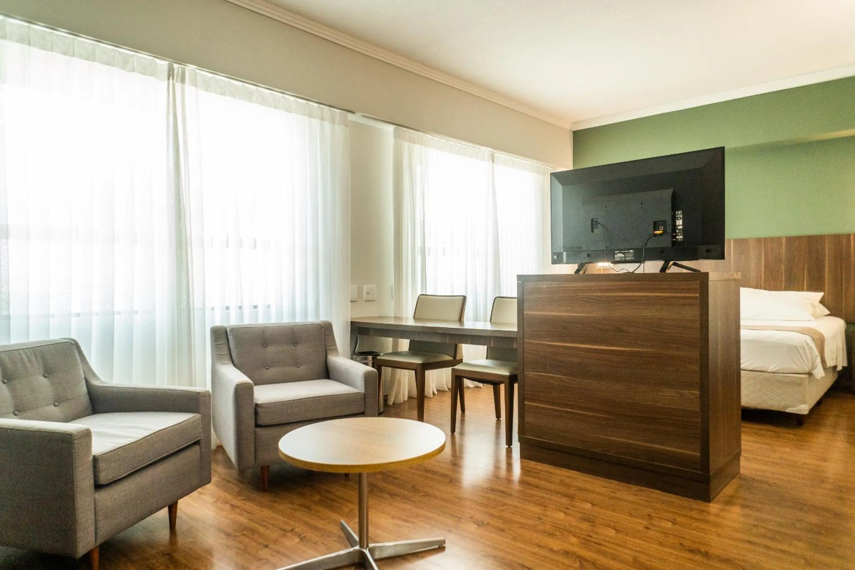 Seating area, Bed in Firenze Business Hotel