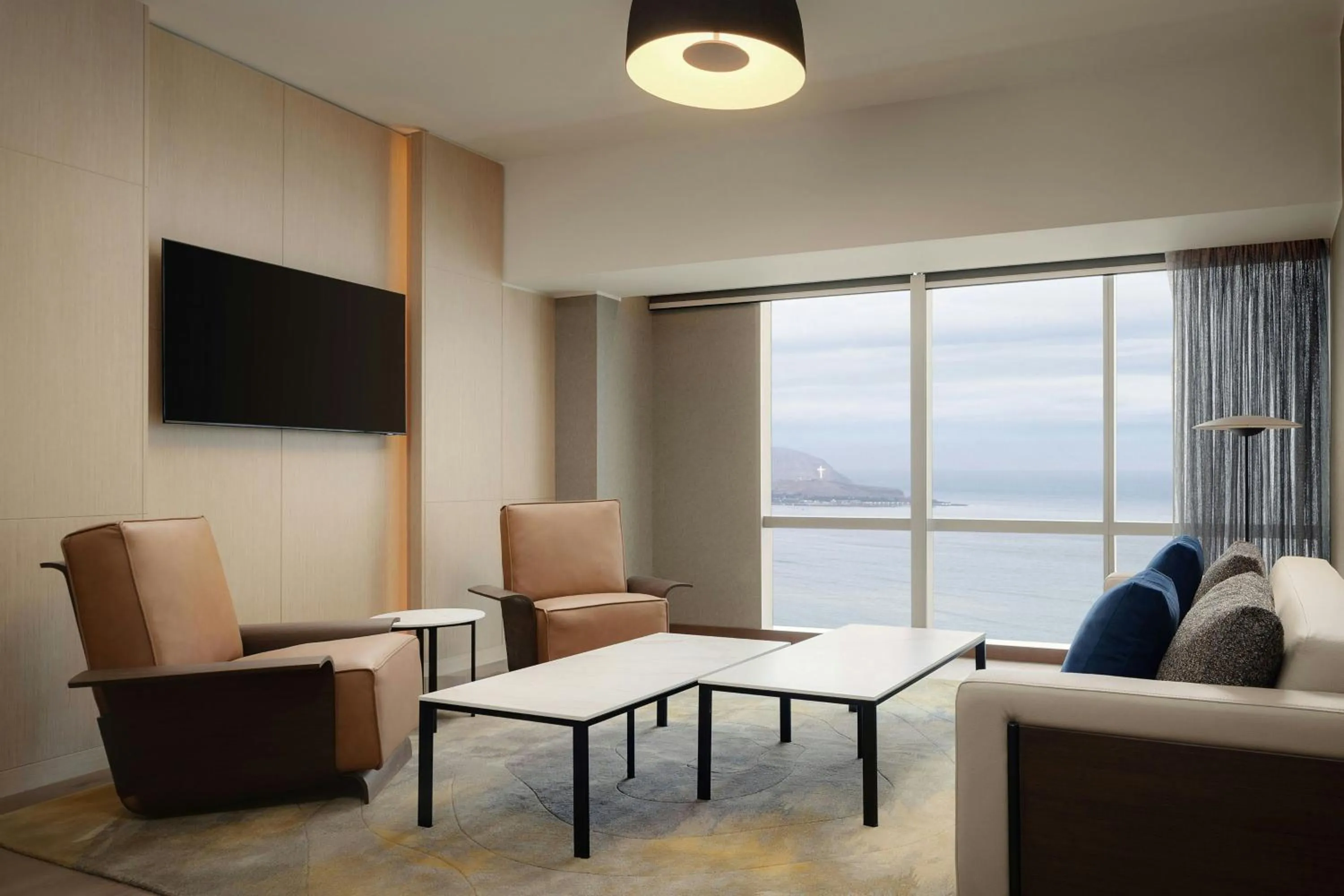 Photo of the whole room in JW Marriott Hotel Lima