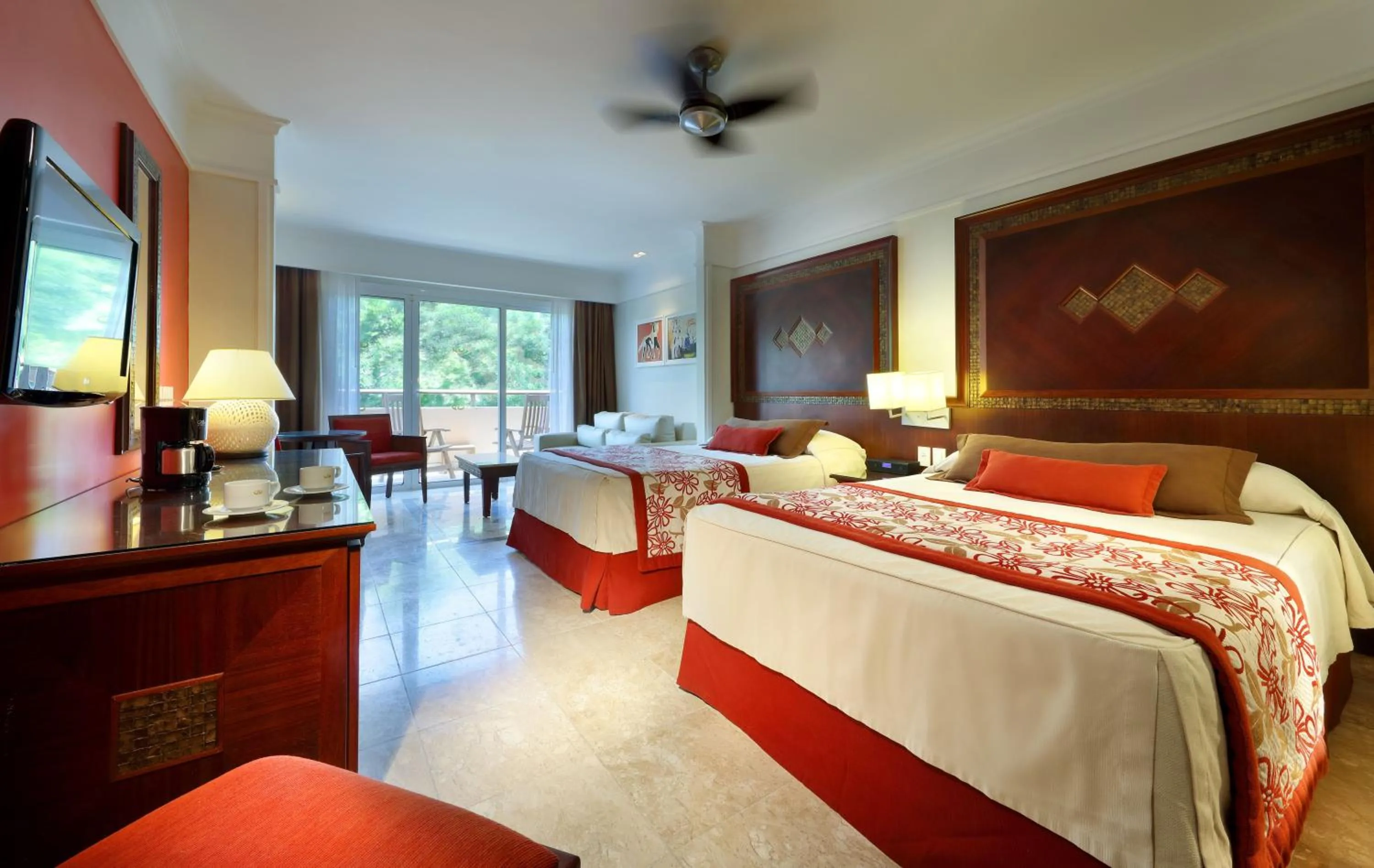 Junior Suite Garden View - single occupancy in Grand Palladium Imbassaí Resort & Spa - All Inclusive