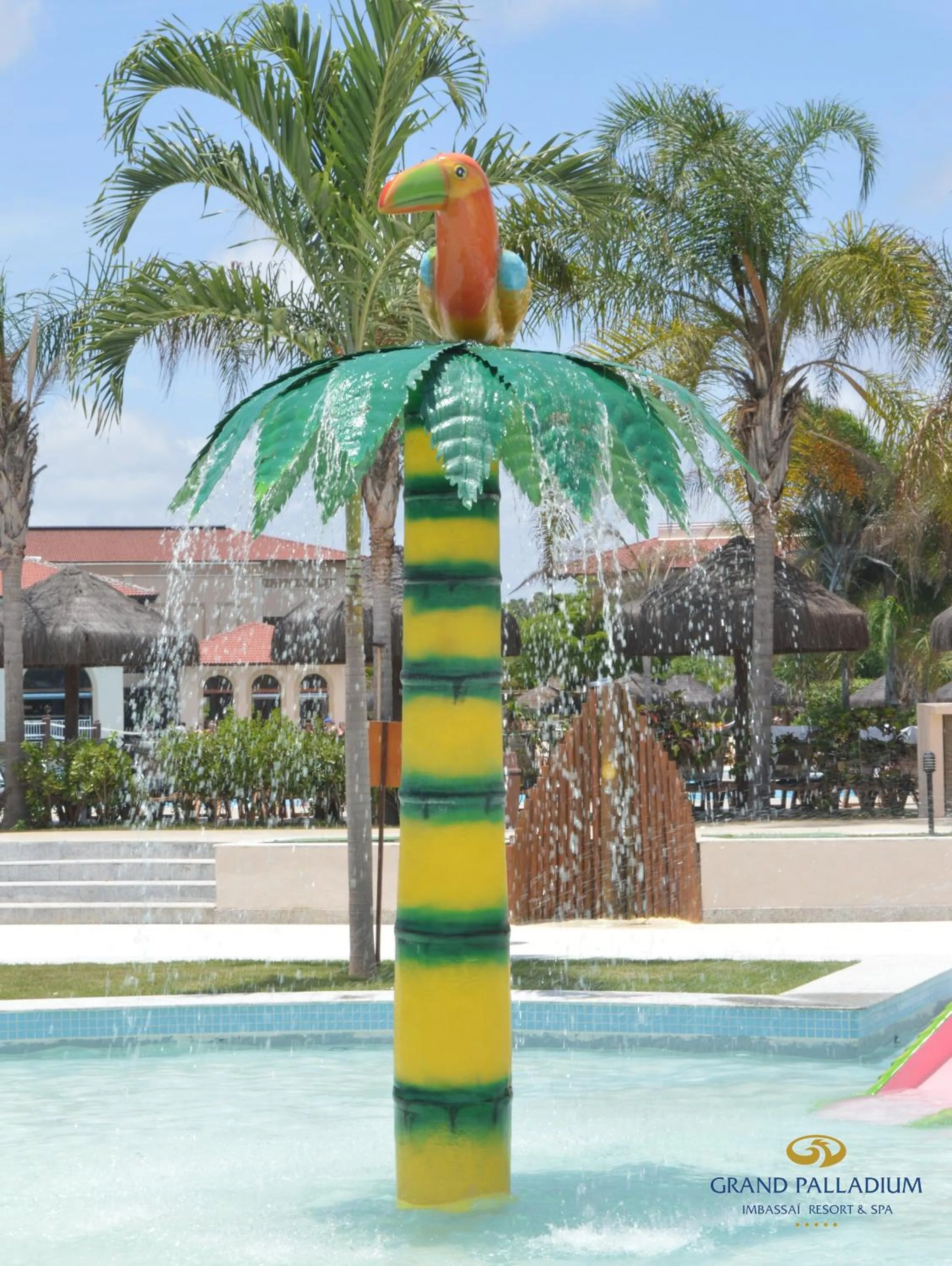 Pool view in Grand Palladium Imbassaí Resort & Spa - All Inclusive