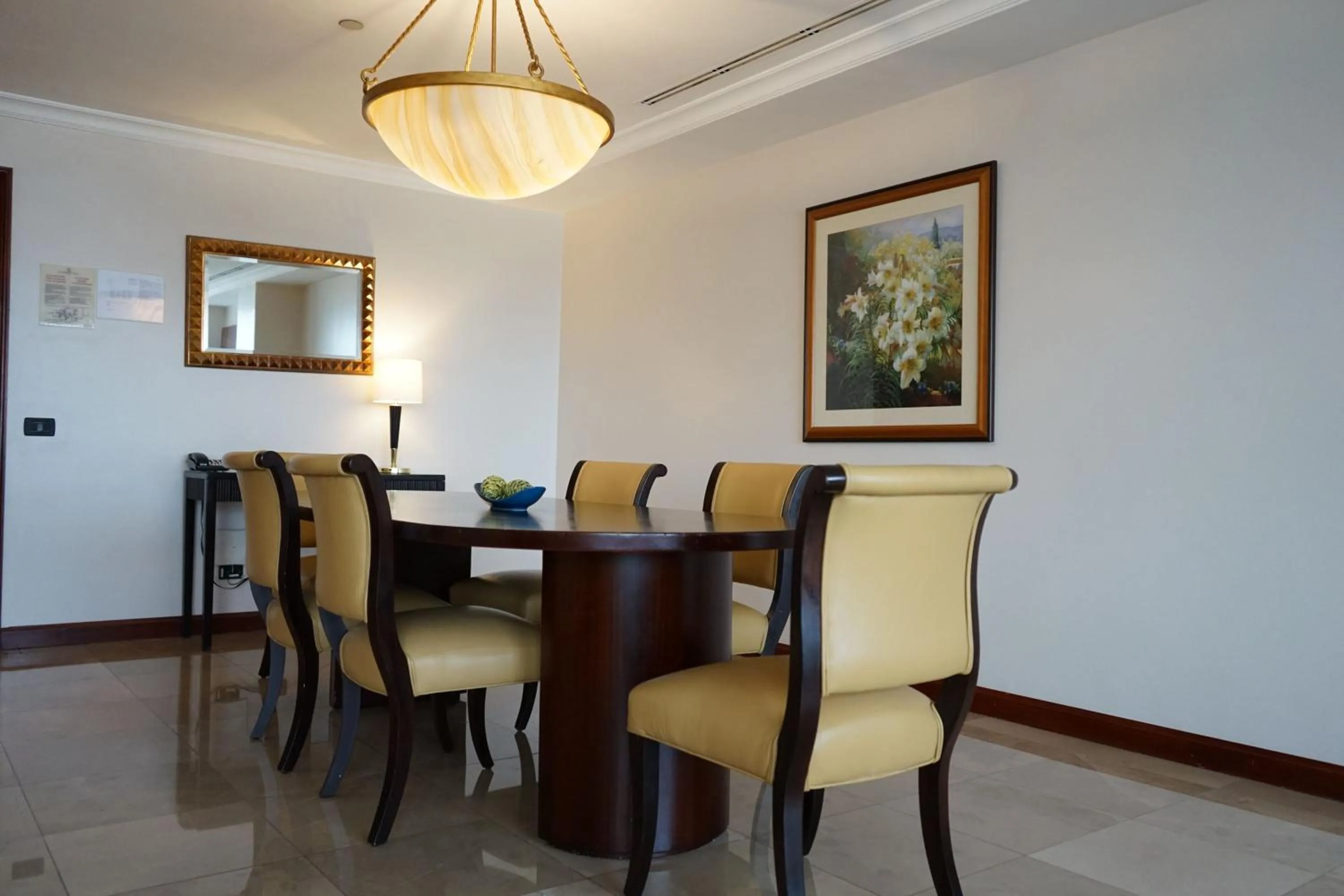 Photo of the whole room in JW Marriott Caracas