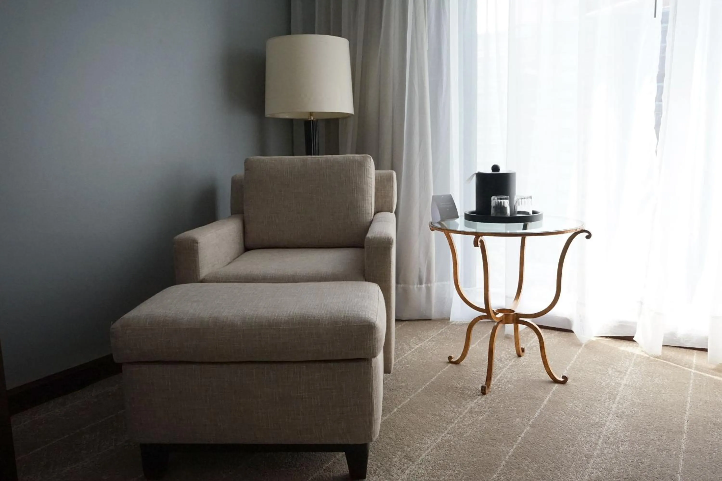 Photo of the whole room in JW Marriott Caracas