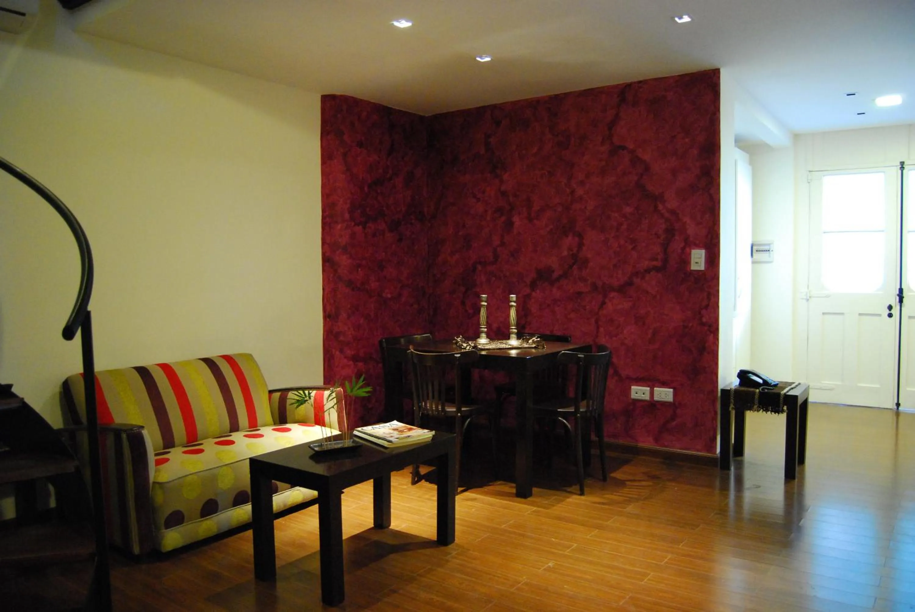 Living room in La Rozada Suites