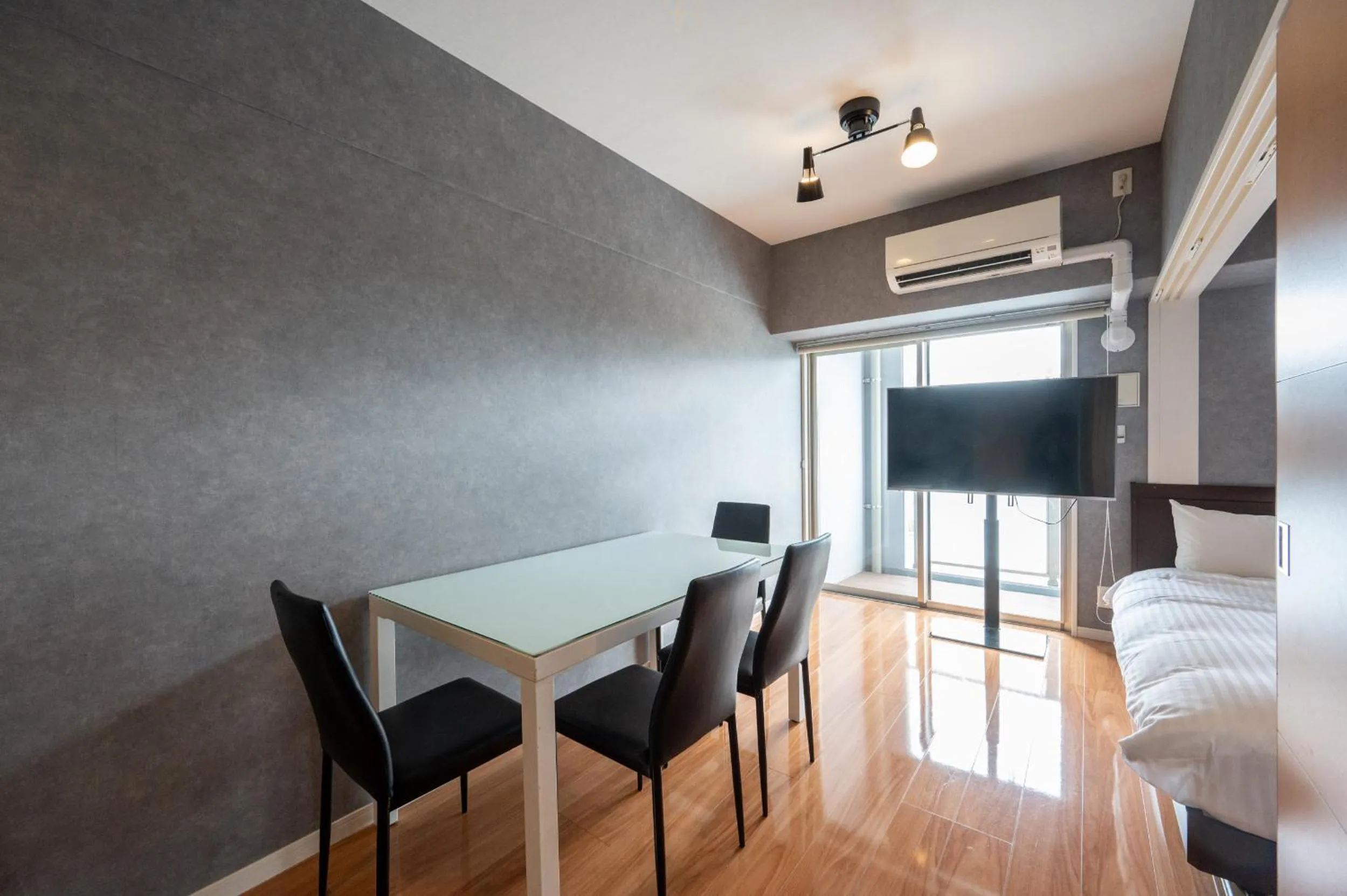 Living room in Residence Hotel Hakata 8