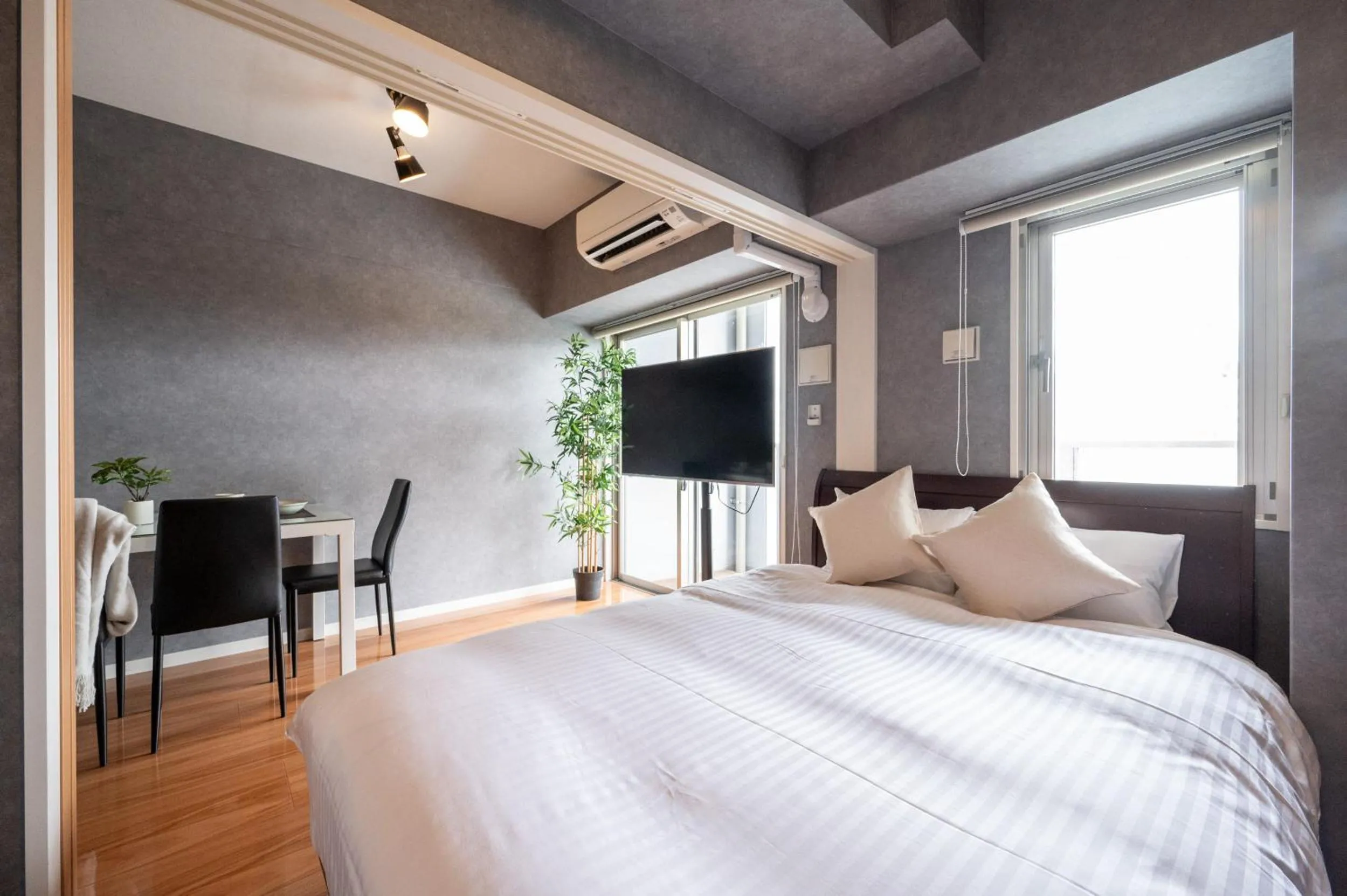 View (from property/room), Bed in Residence Hotel Hakata 8