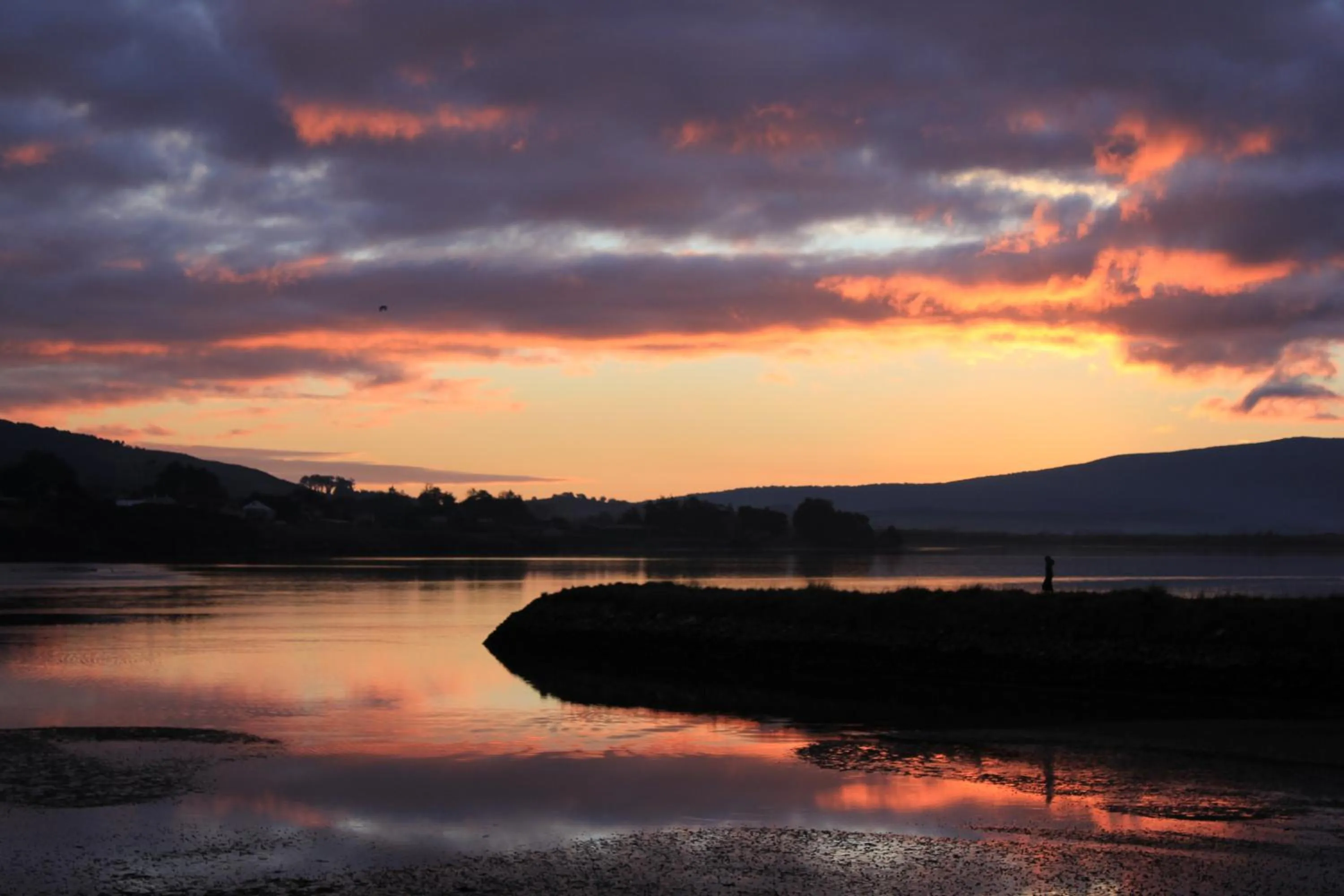 Property building in La Riviera Guesthouse