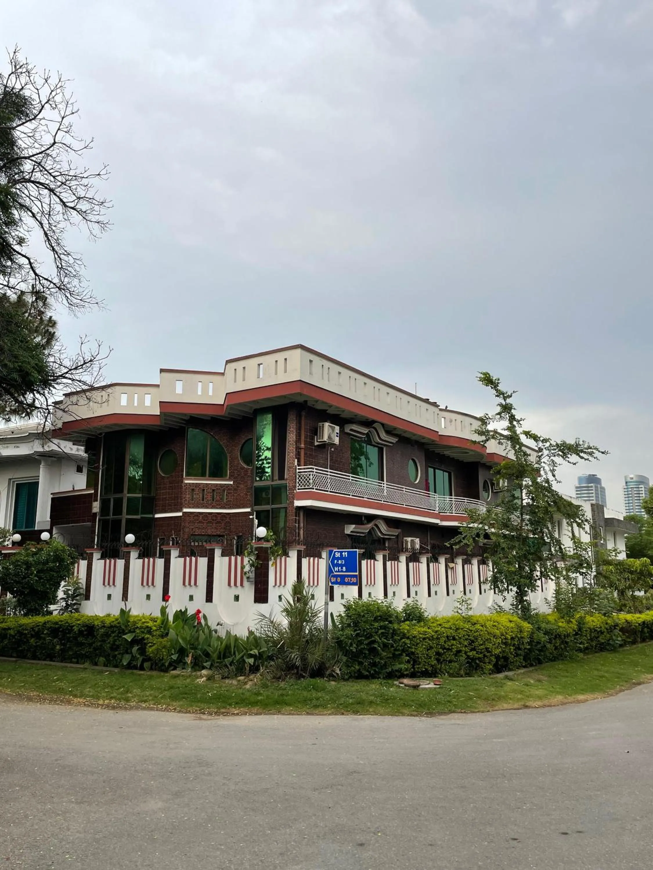 Property building in Executive Galaxy Guest House Islamabad