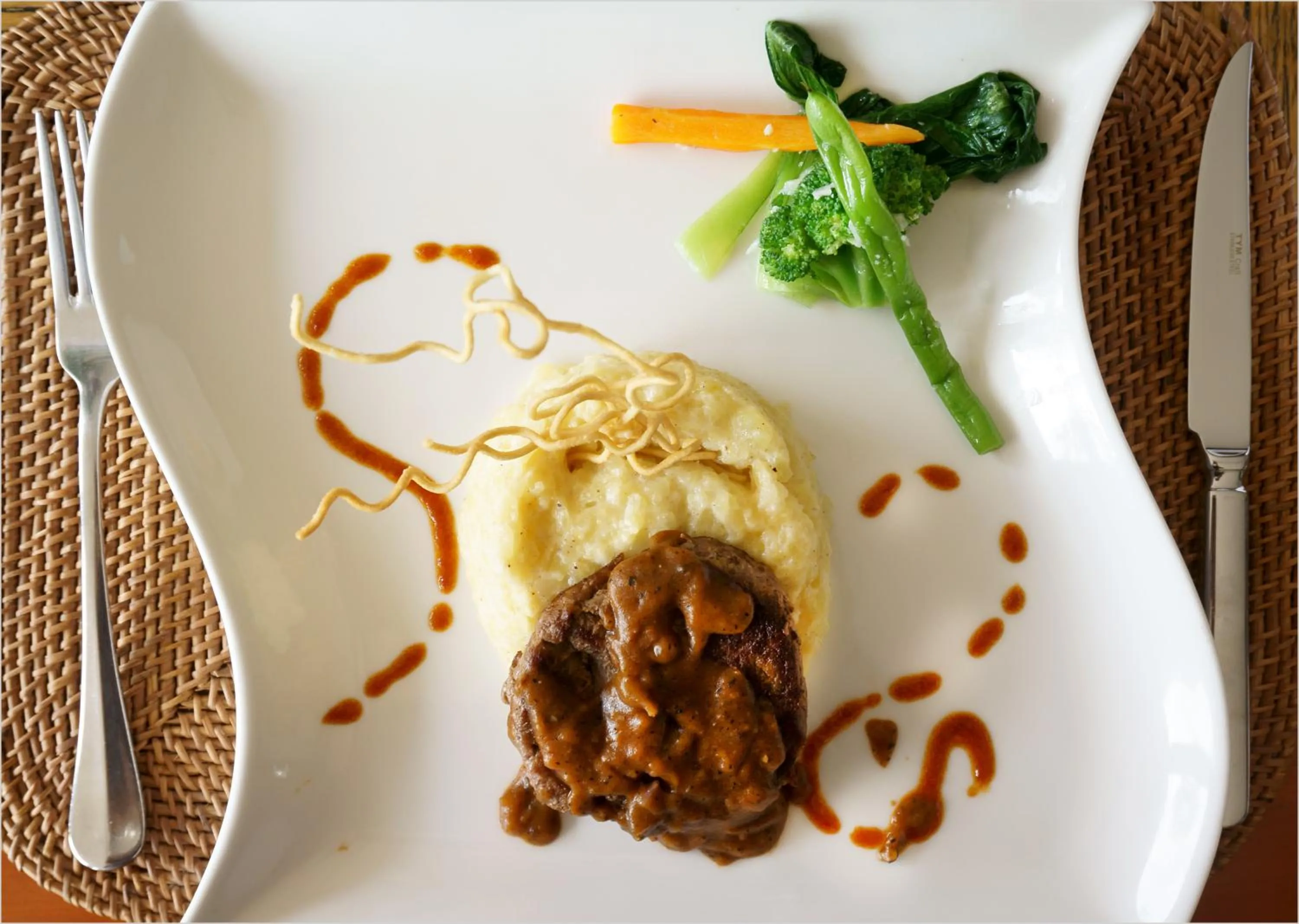 Restaurant/places to eat in Alam Ubud Culture Villas And Residences