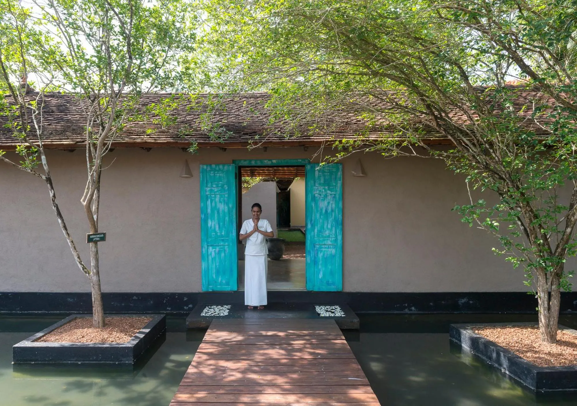 Staff in Jetwing Saman Villas, A Luxury Reserve - Adults Only