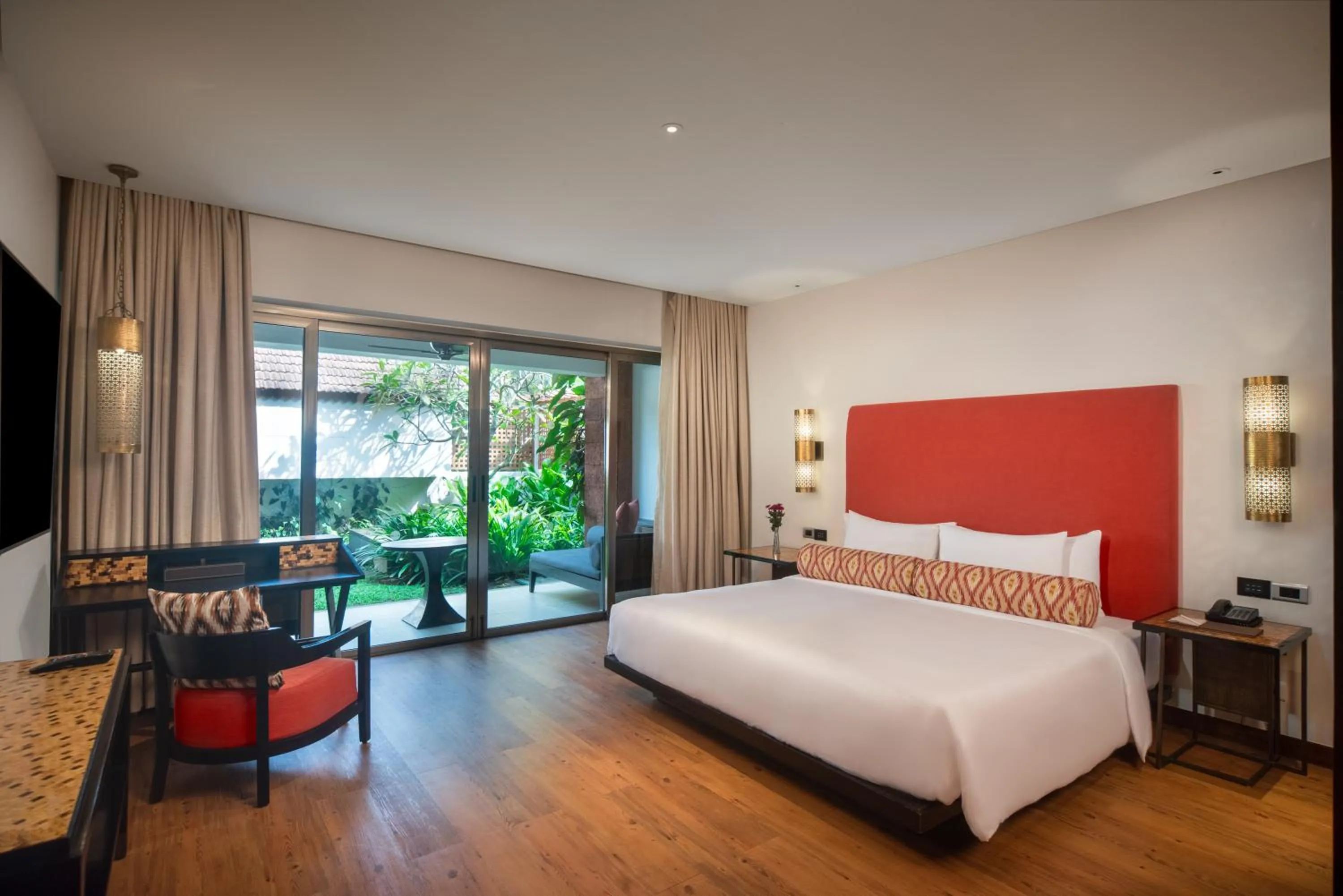 Property building, Bed in Alila Diwa Goa - A Hyatt Brand