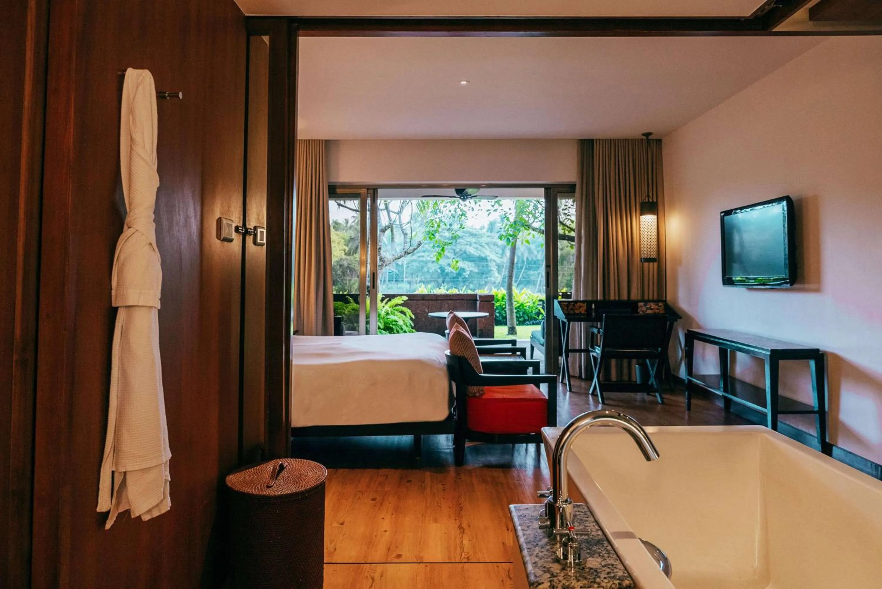 Bedroom, Bed in Alila Diwa Goa - A Hyatt Brand