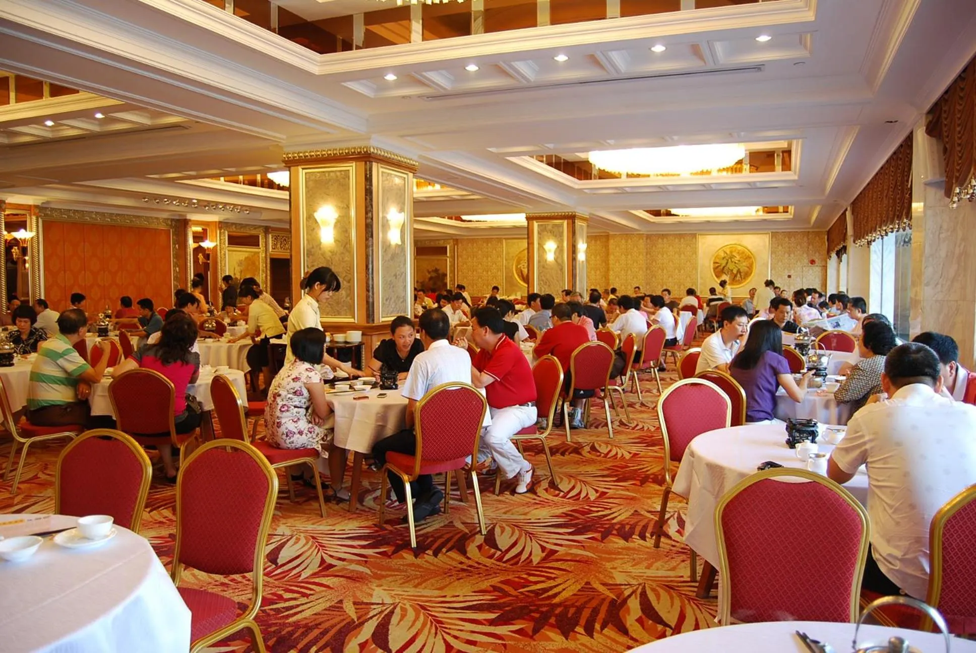 Restaurant/places to eat in Panyu Hotel