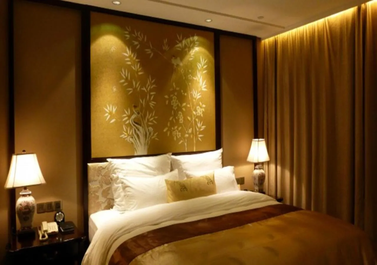 Bedroom, Bed in Panyu Hotel