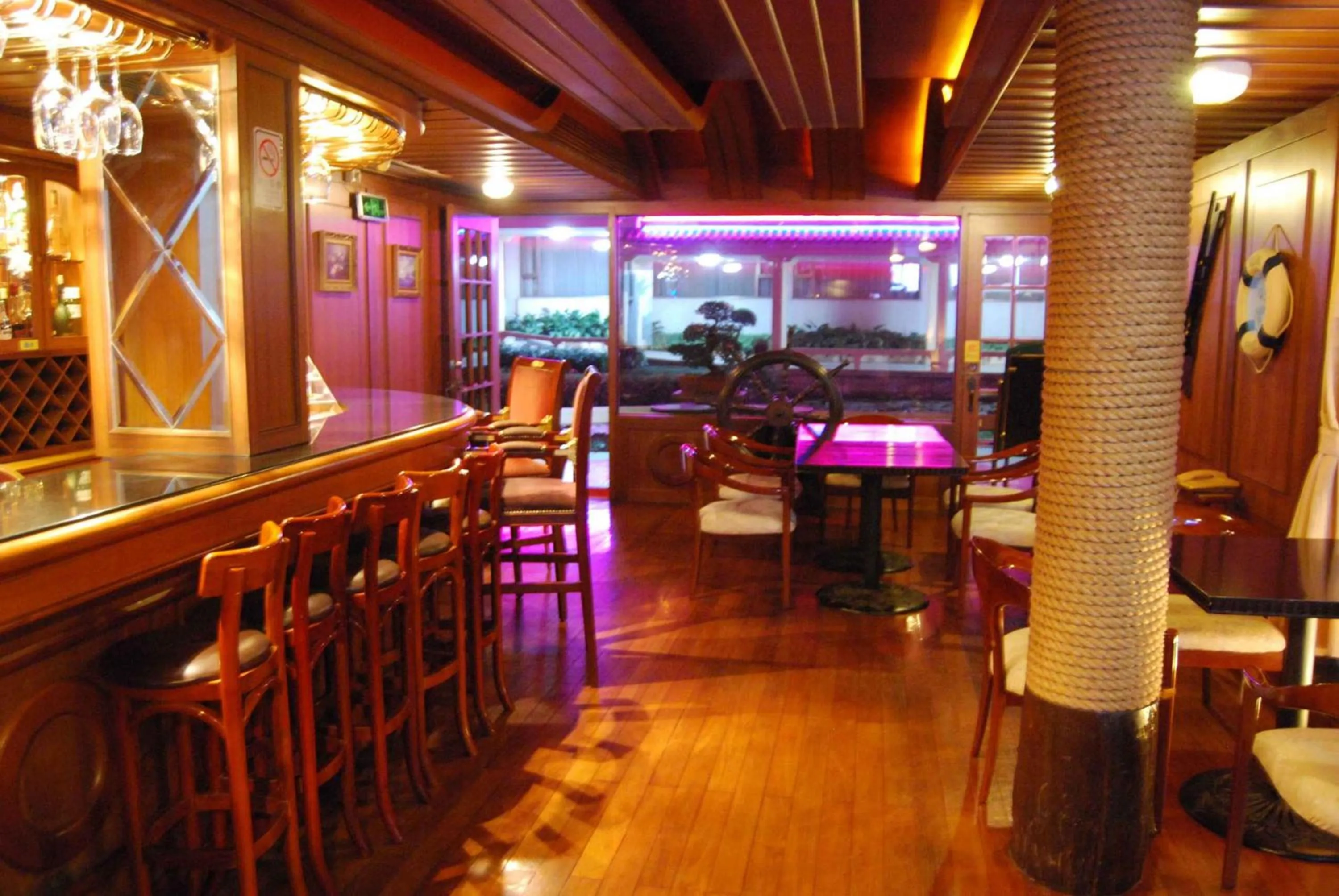 Lounge or bar in Panyu Hotel