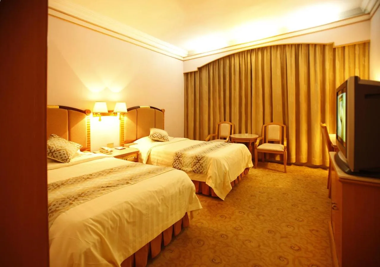 Bedroom, Bed in Panyu Hotel