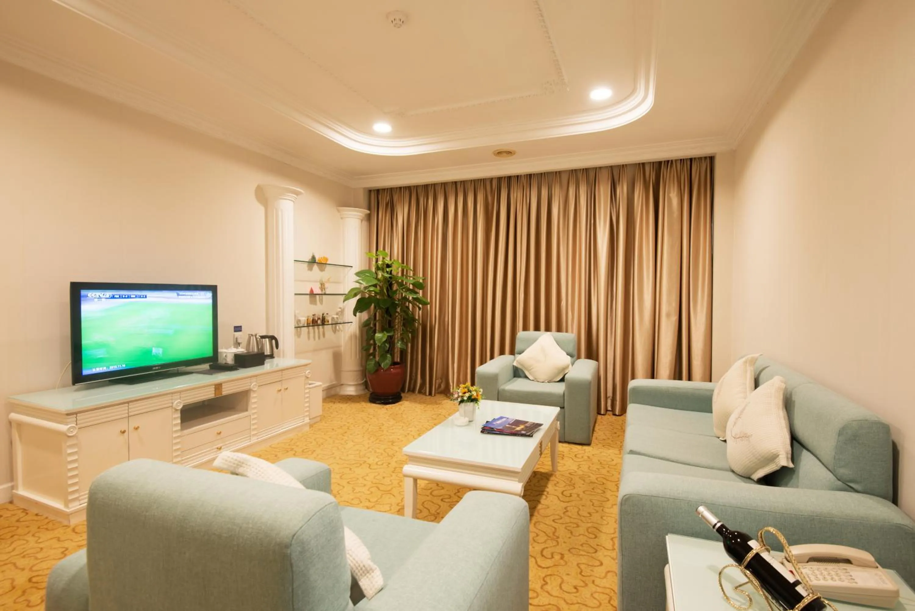 Living room in Panyu Hotel