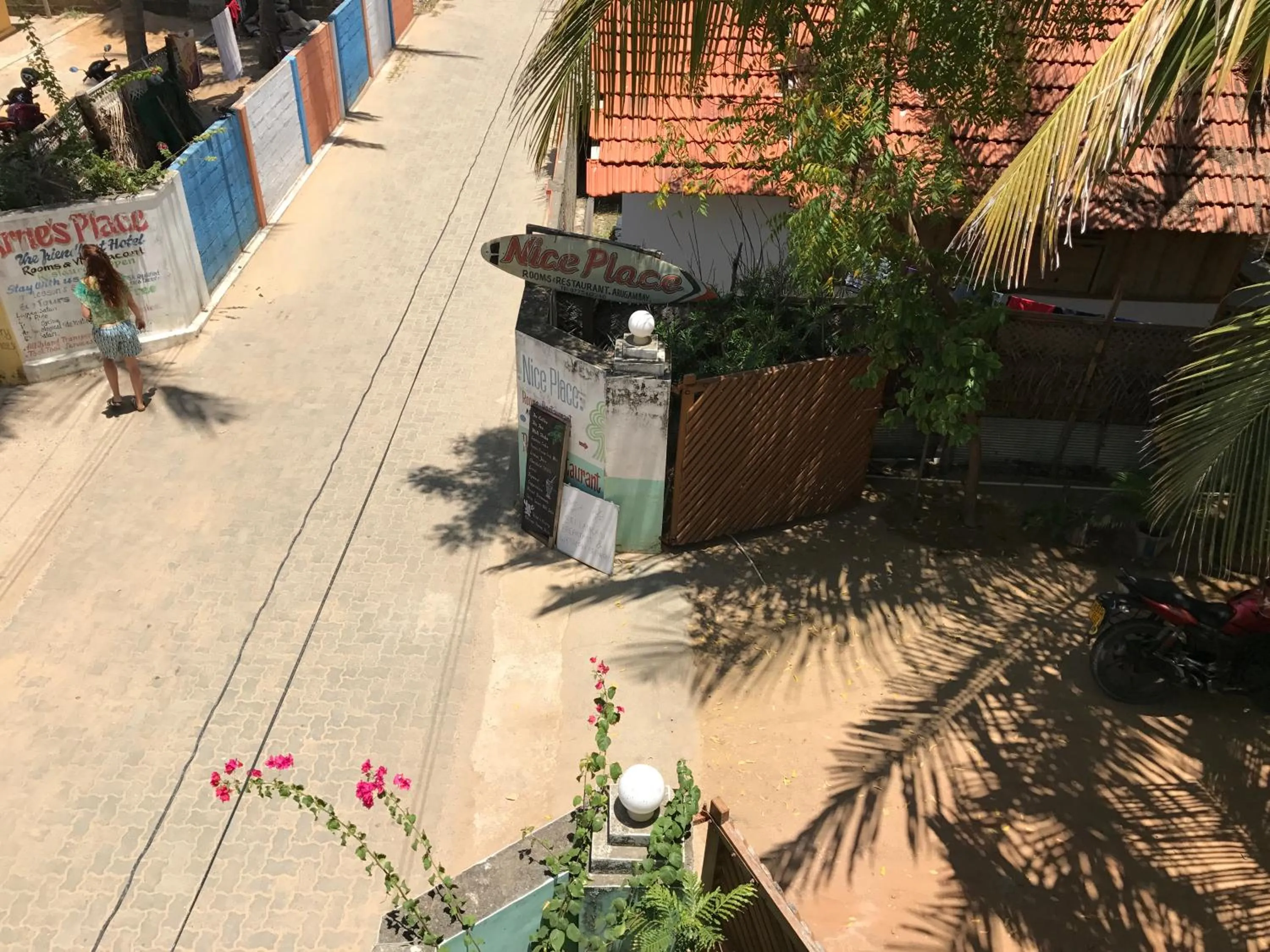 Facade/entrance in Nice Place Beach Hotel