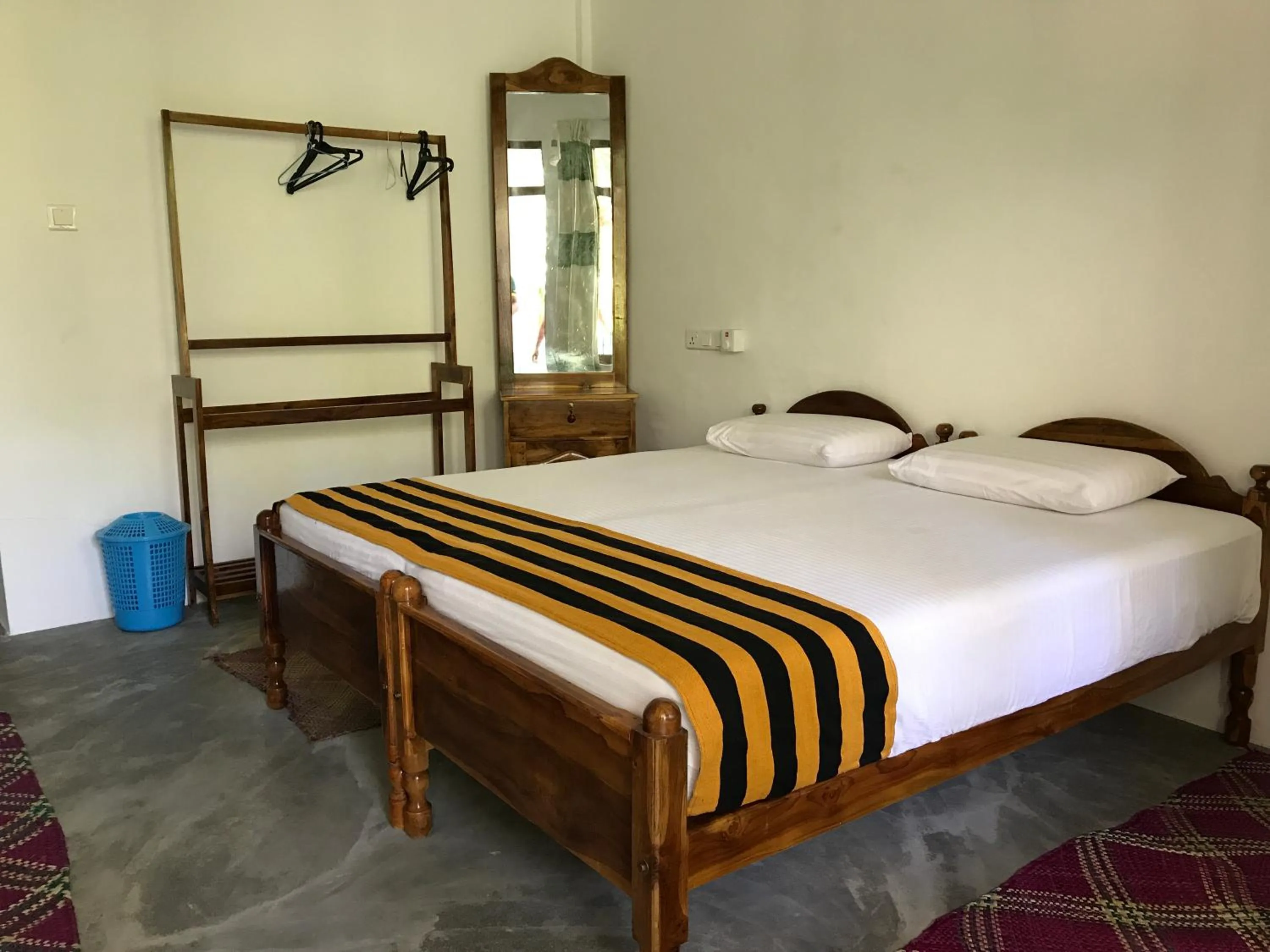 Bedroom, Bed in Nice Place Beach Hotel