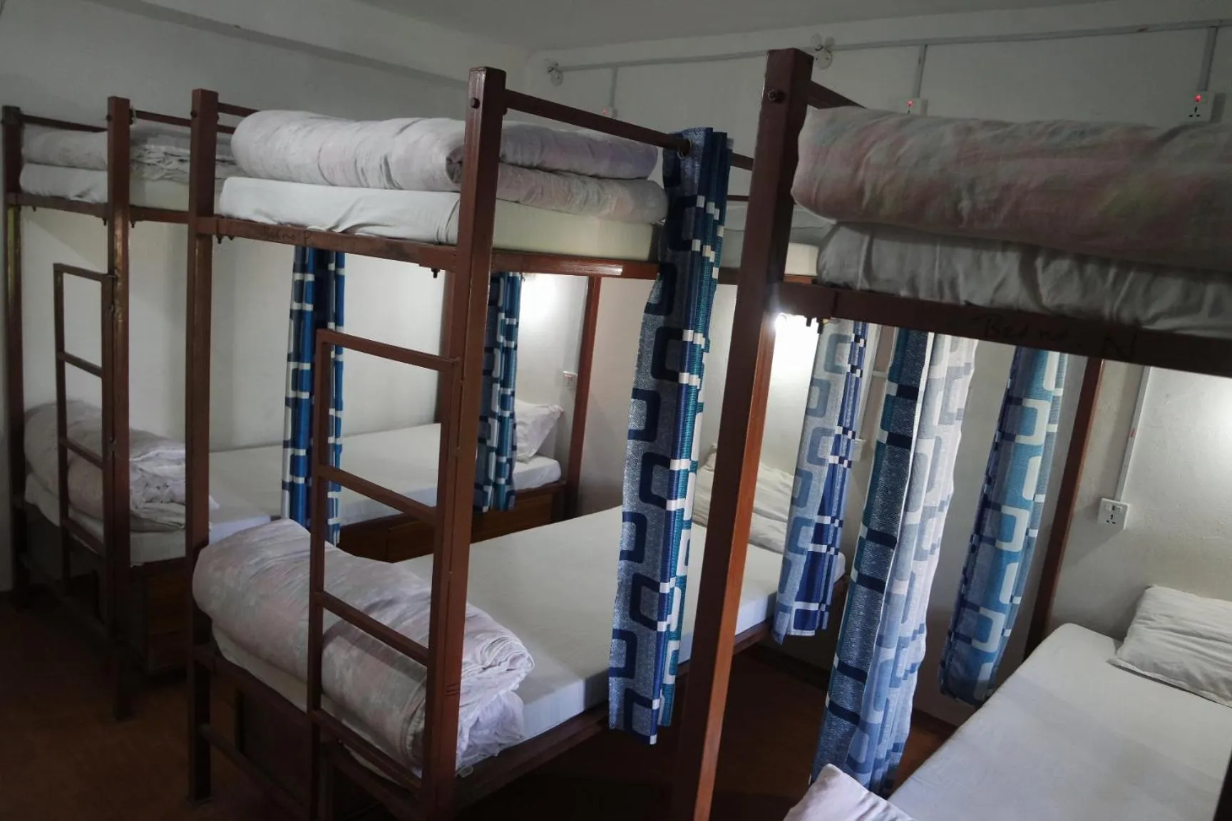 Restaurant/places to eat in Pokhara Youth Hostel