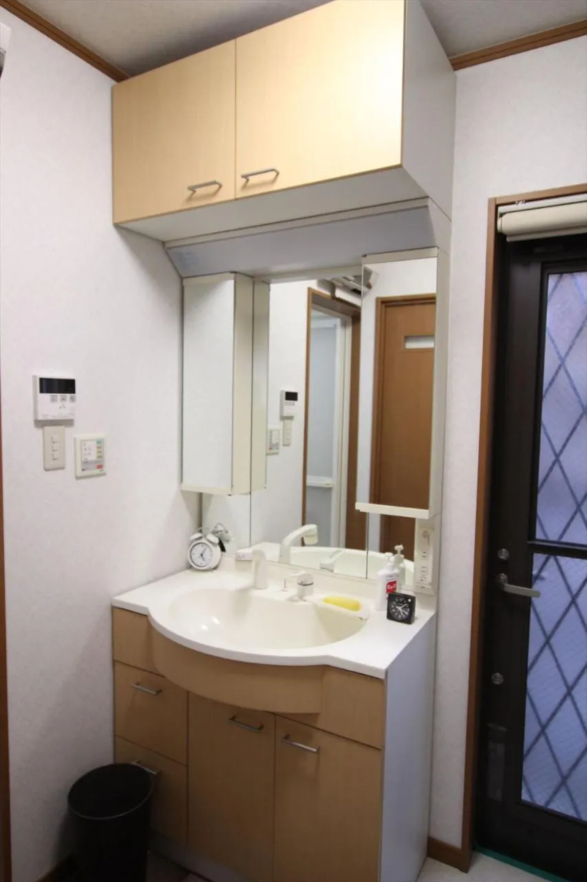 Bathroom in Nagomiya Kyoto Minami-Enmachi