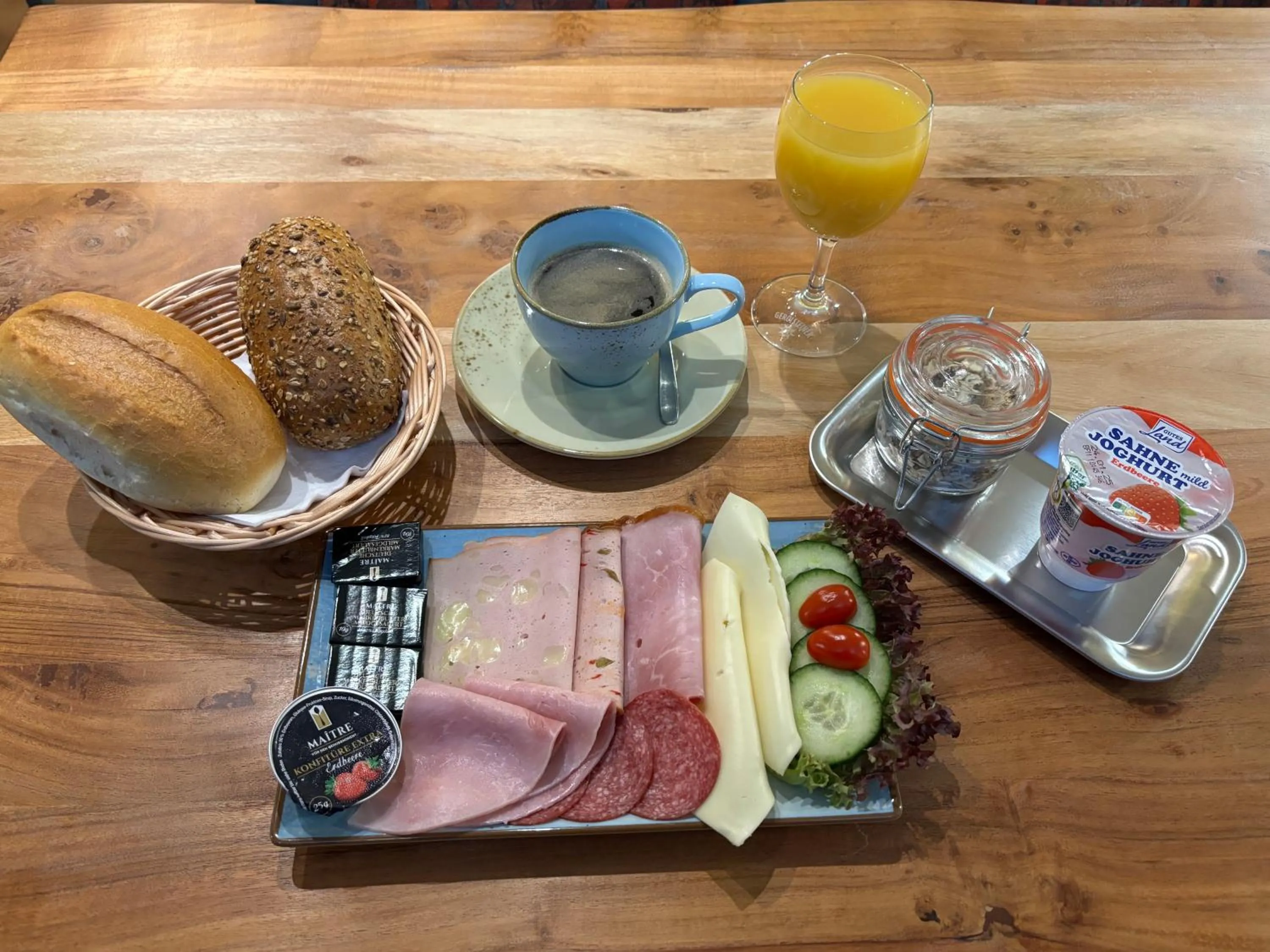 Breakfast in Ambiente Hotel Strehla