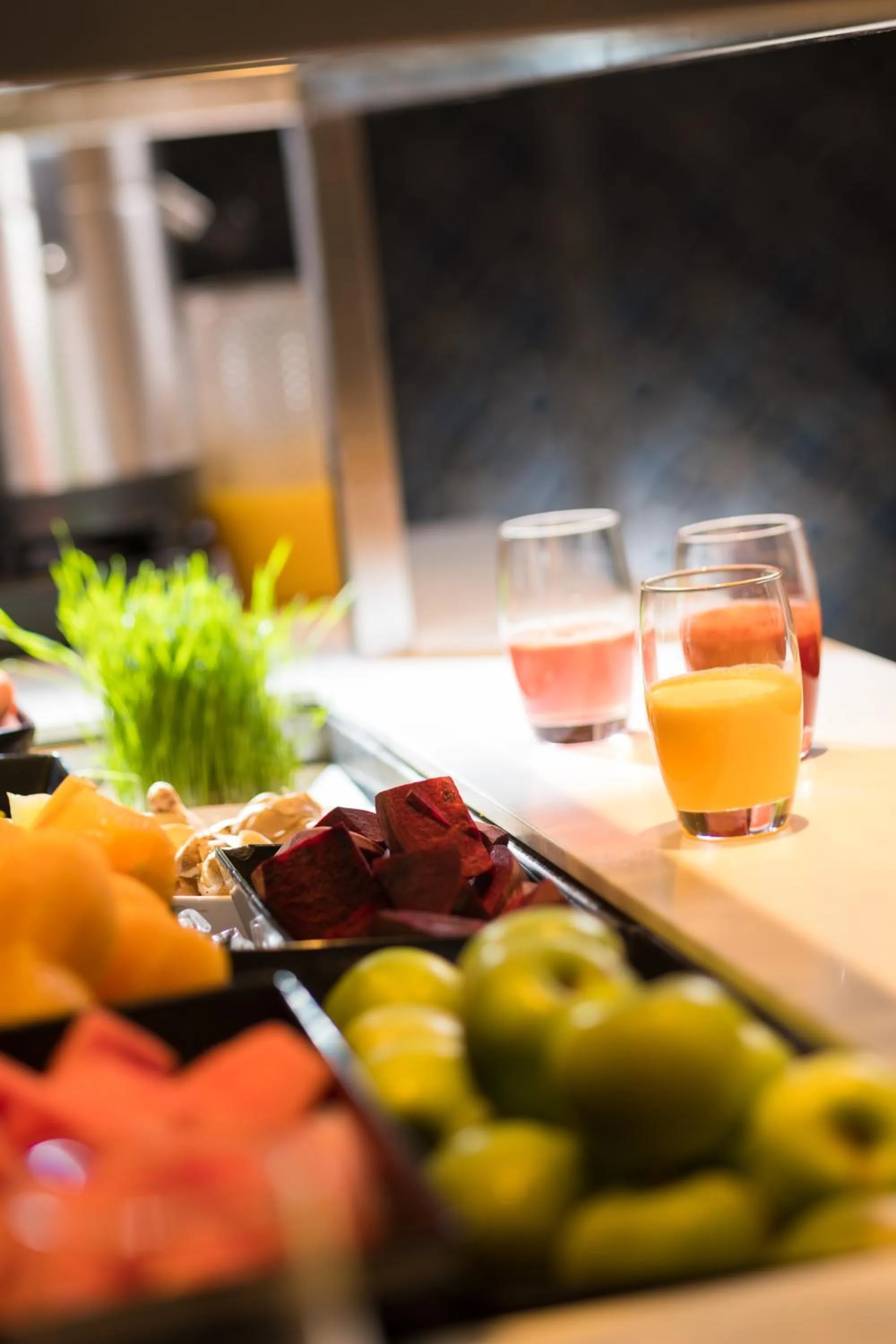 Restaurant/places to eat in PARKROYAL Darling Harbour, Sydney