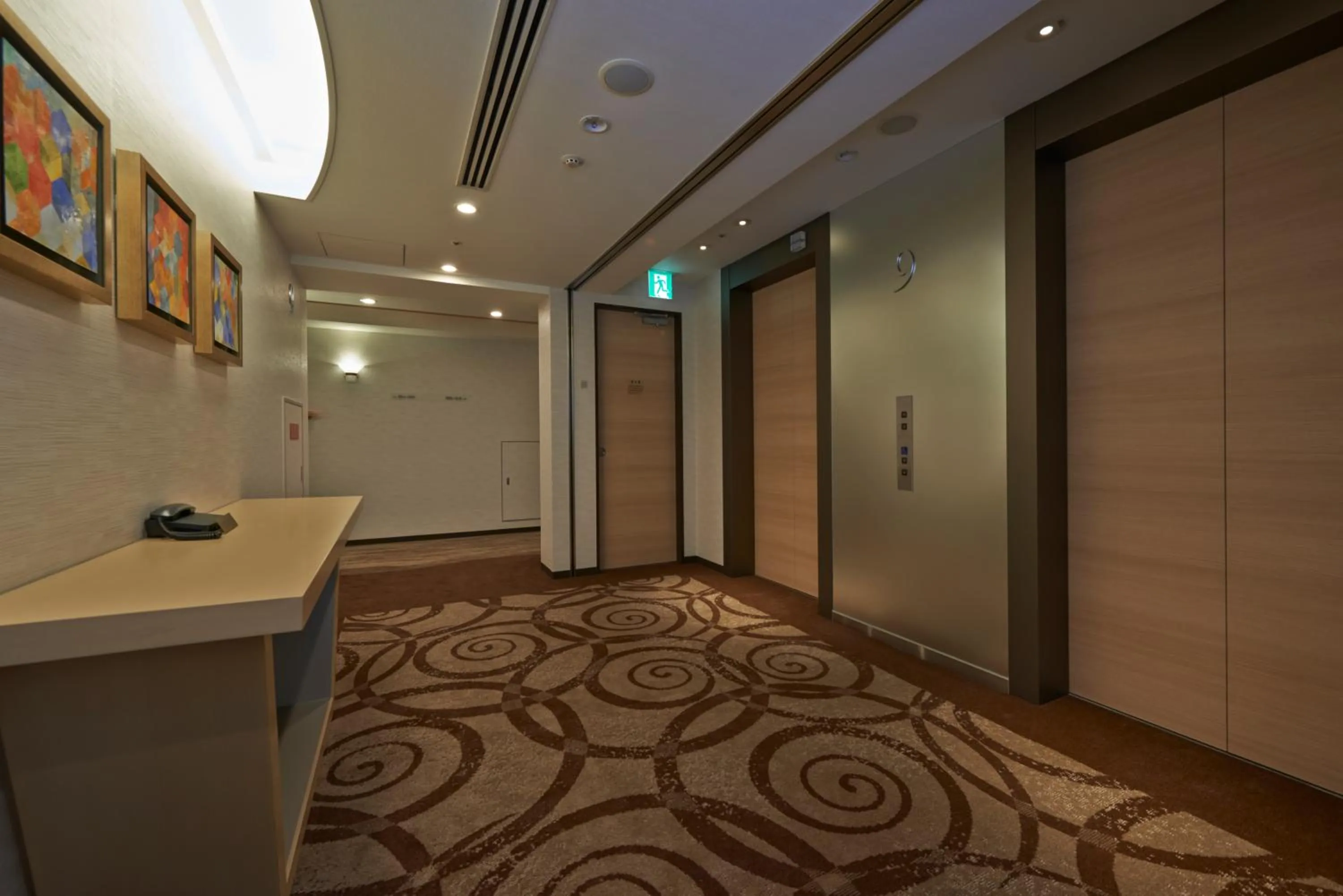 Photo of the whole room in Hopinn Aming