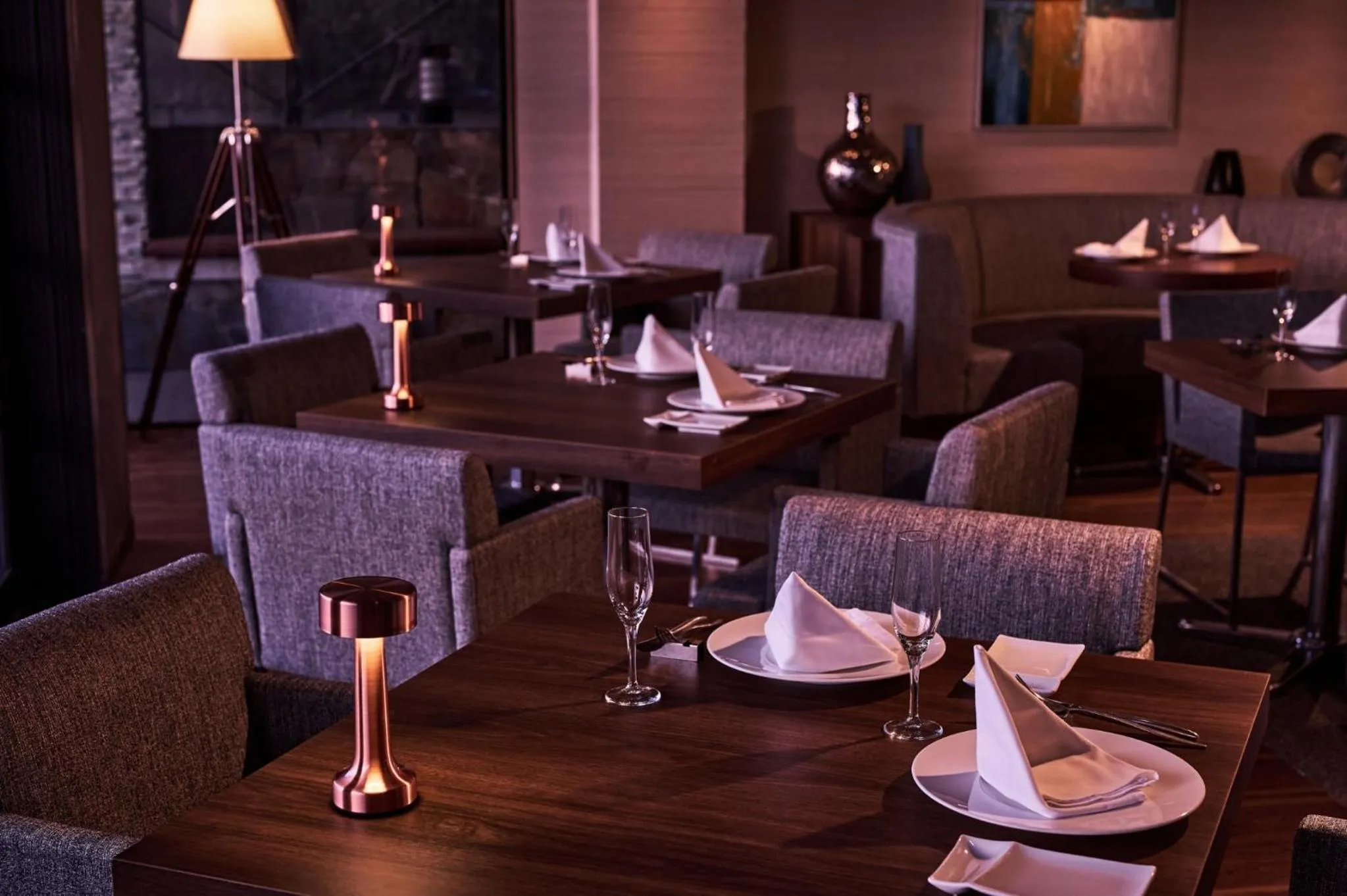 Restaurant/places to eat in Scapes The Suite