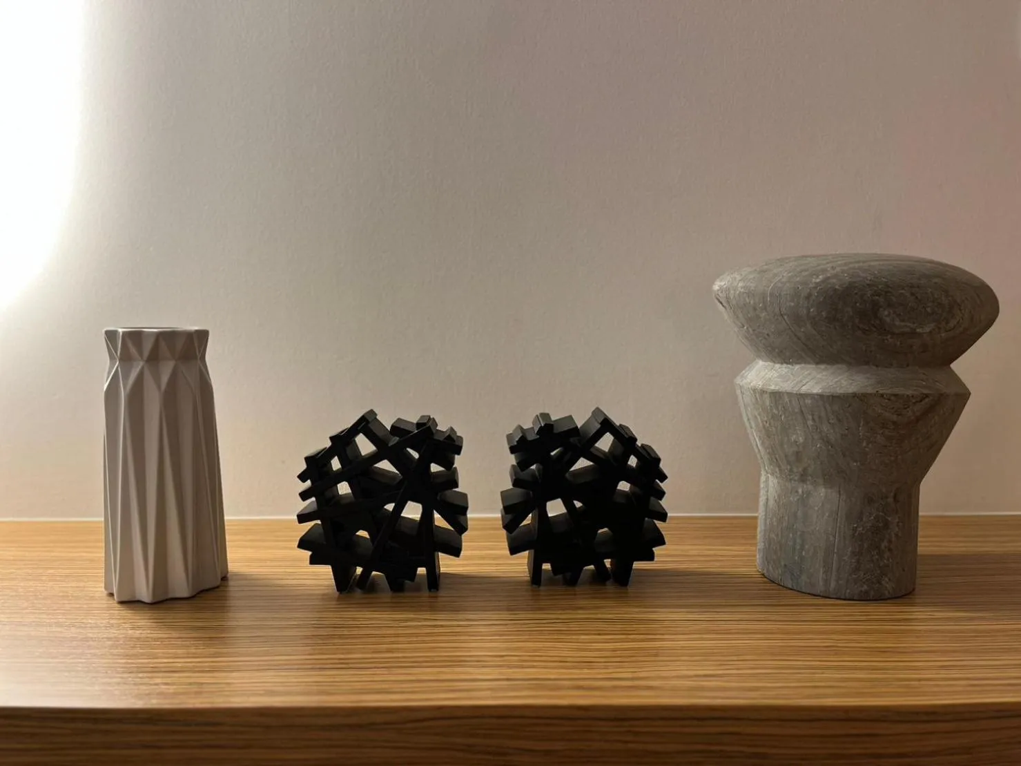 Decorative detail in Scapes The Suite