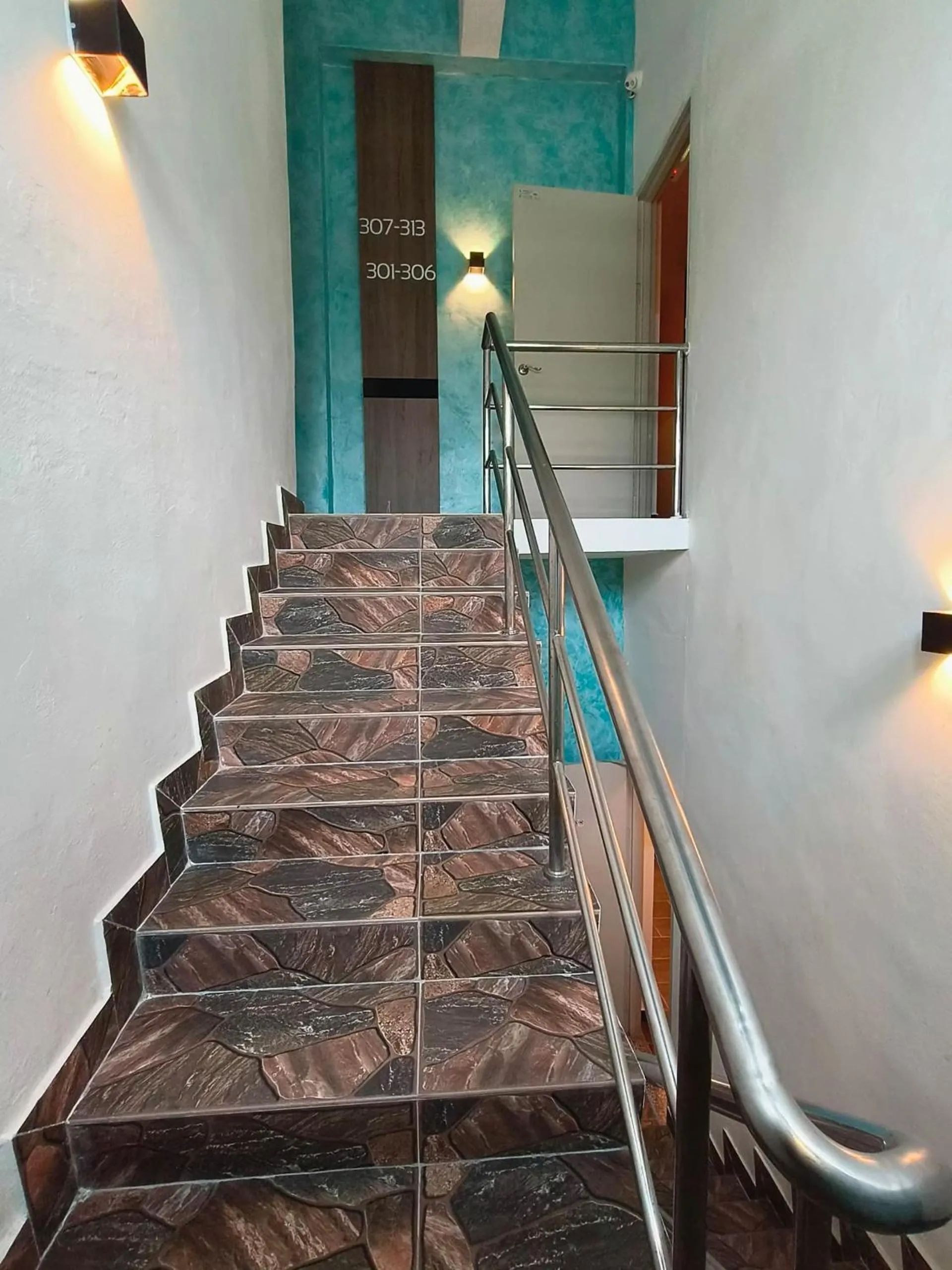 Property building in Red's Hotel