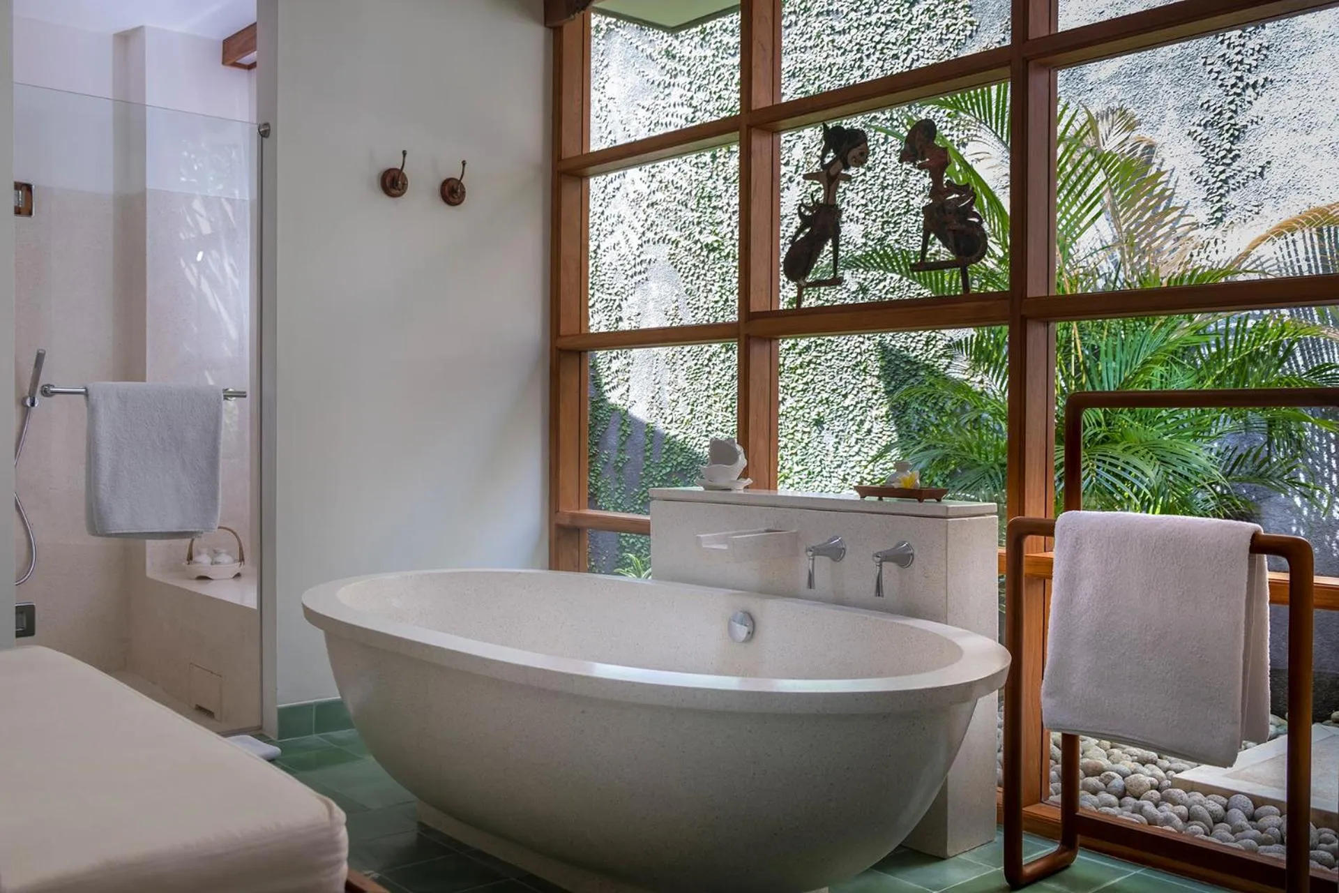 Hot Tub in Tandjung Sari Hotel