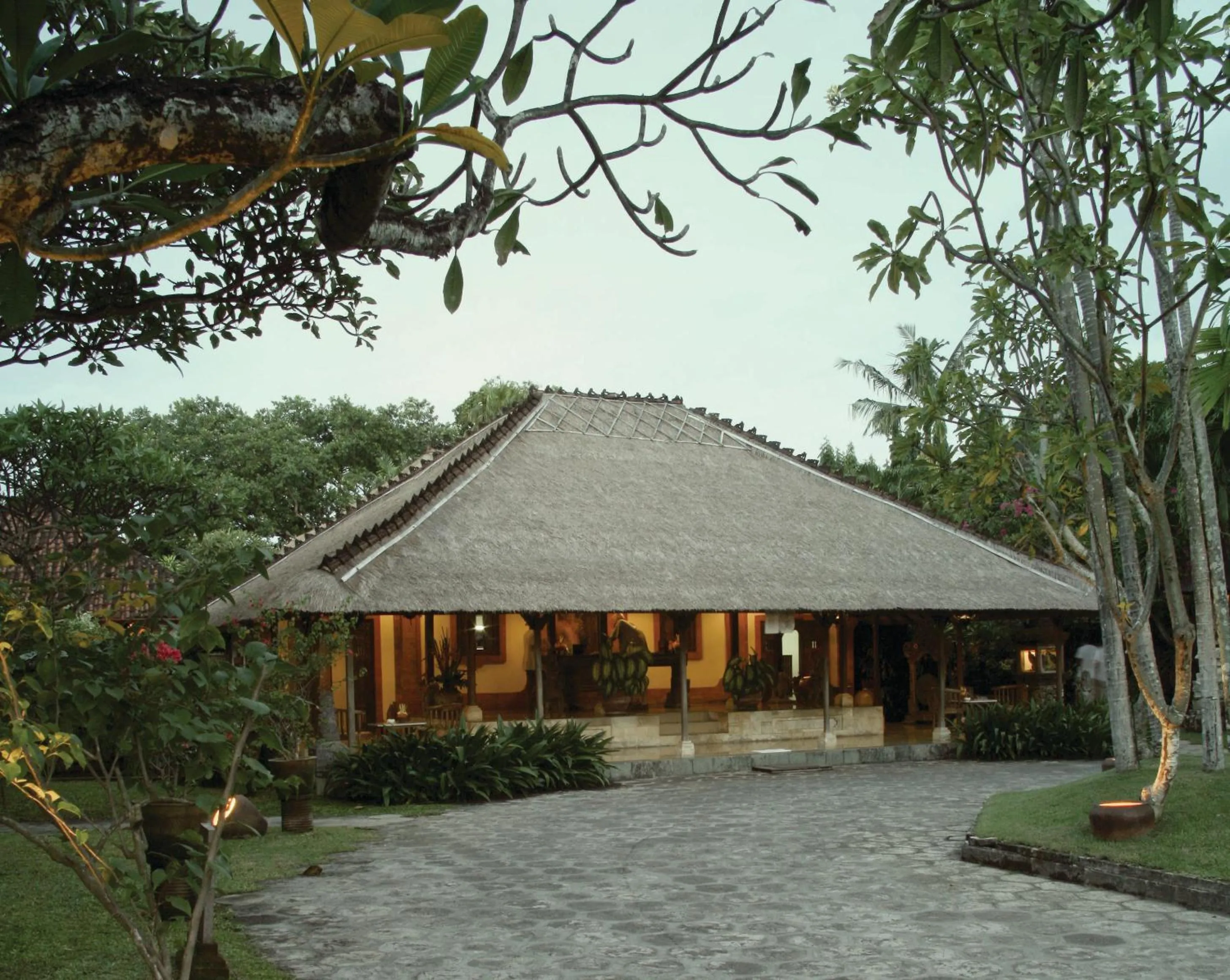 Facade/entrance in Tandjung Sari Hotel