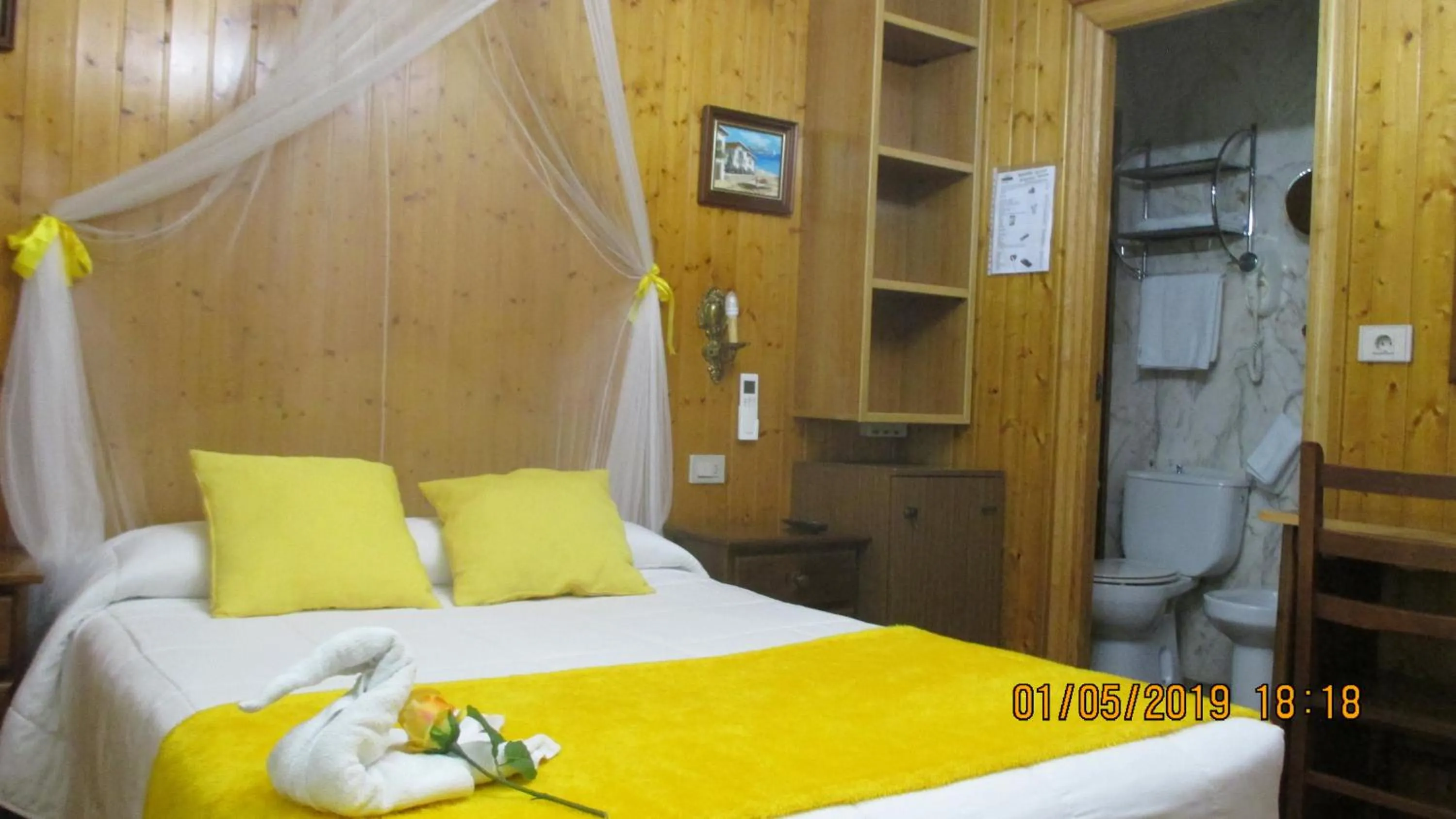 Photo of the whole room, Bed in Hotel Playa Samil Vigo