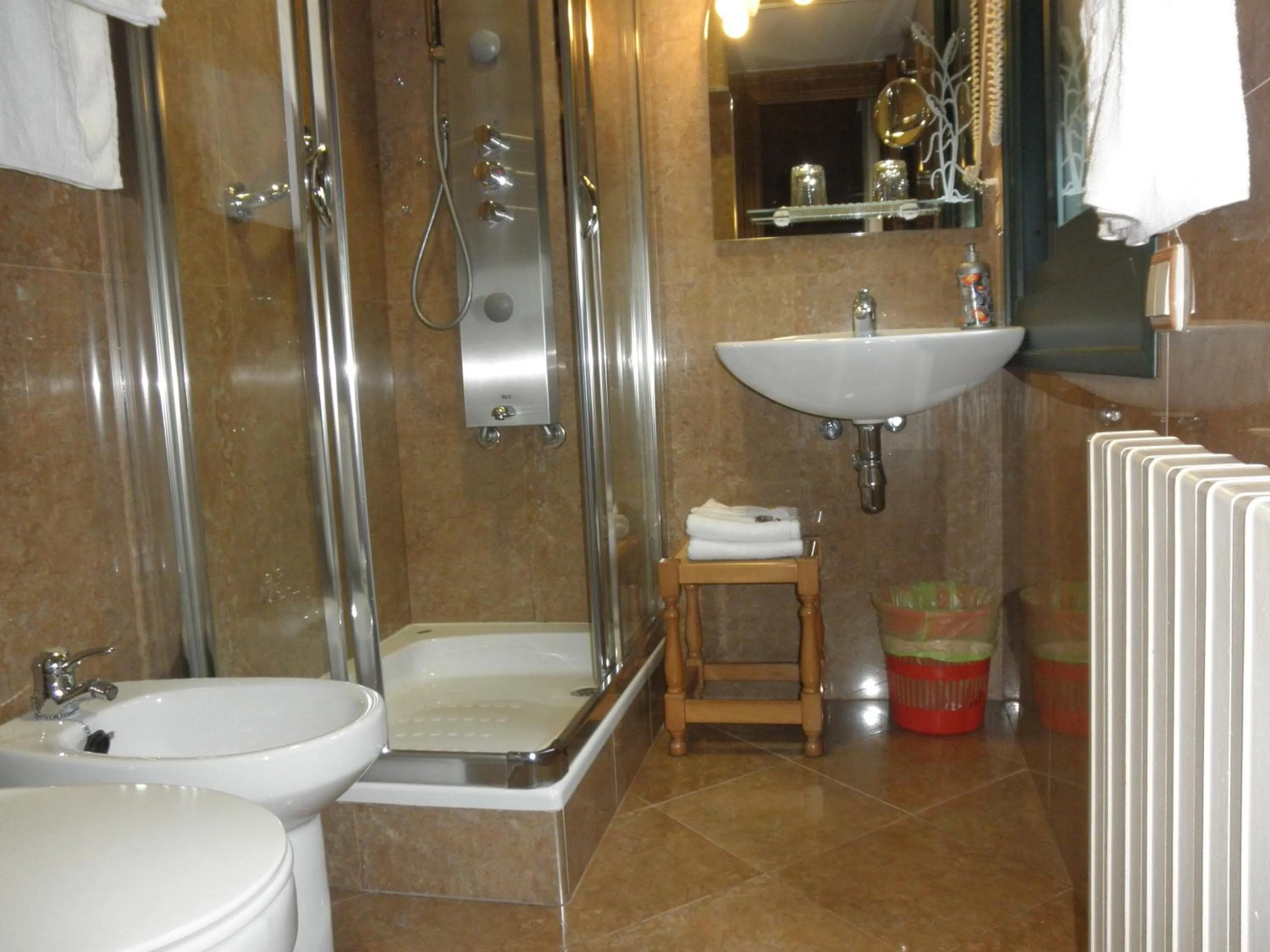 Bathroom in Hotel Playa Samil Vigo