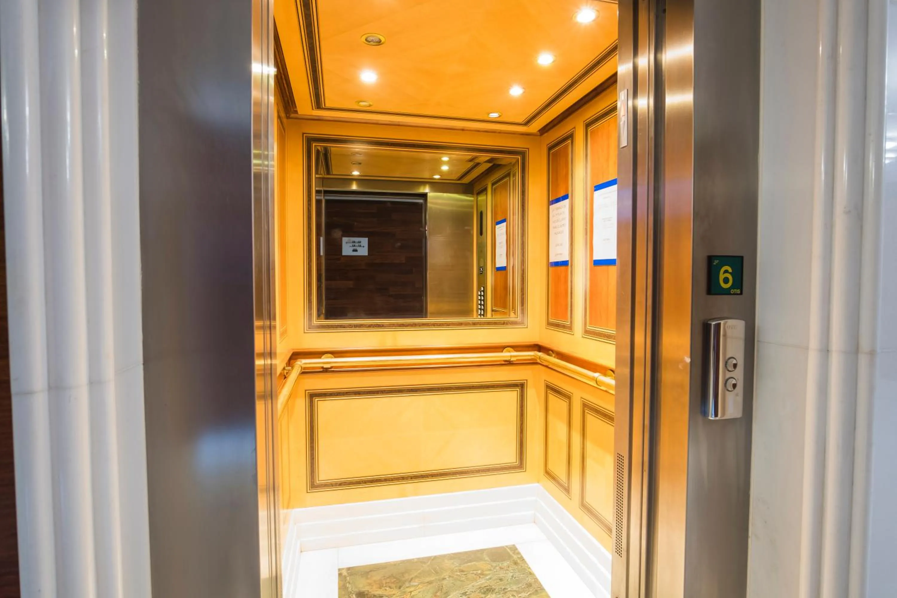 elevator in Alda Mirador del Moncayo