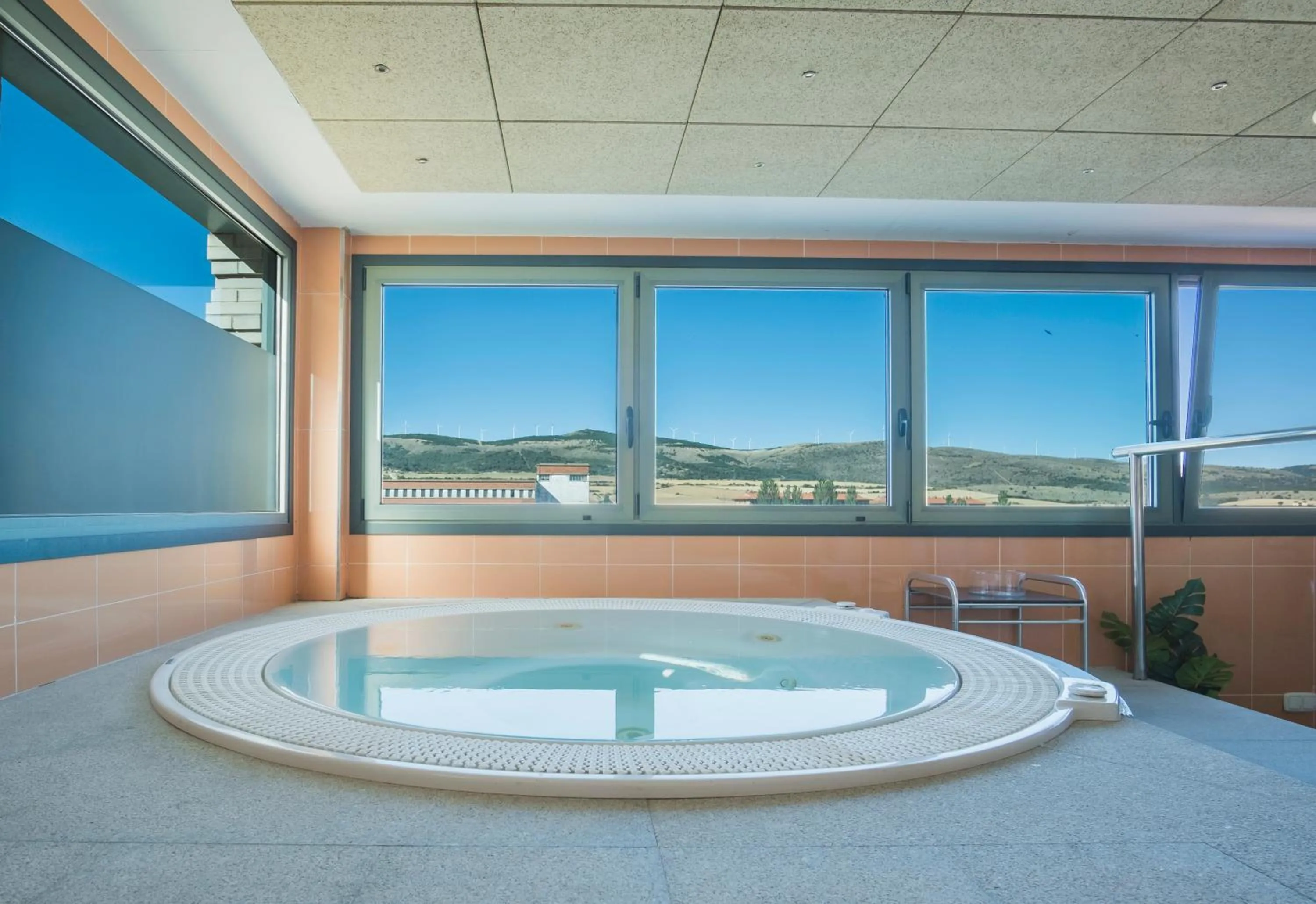 Hot Tub in Alda Mirador del Moncayo