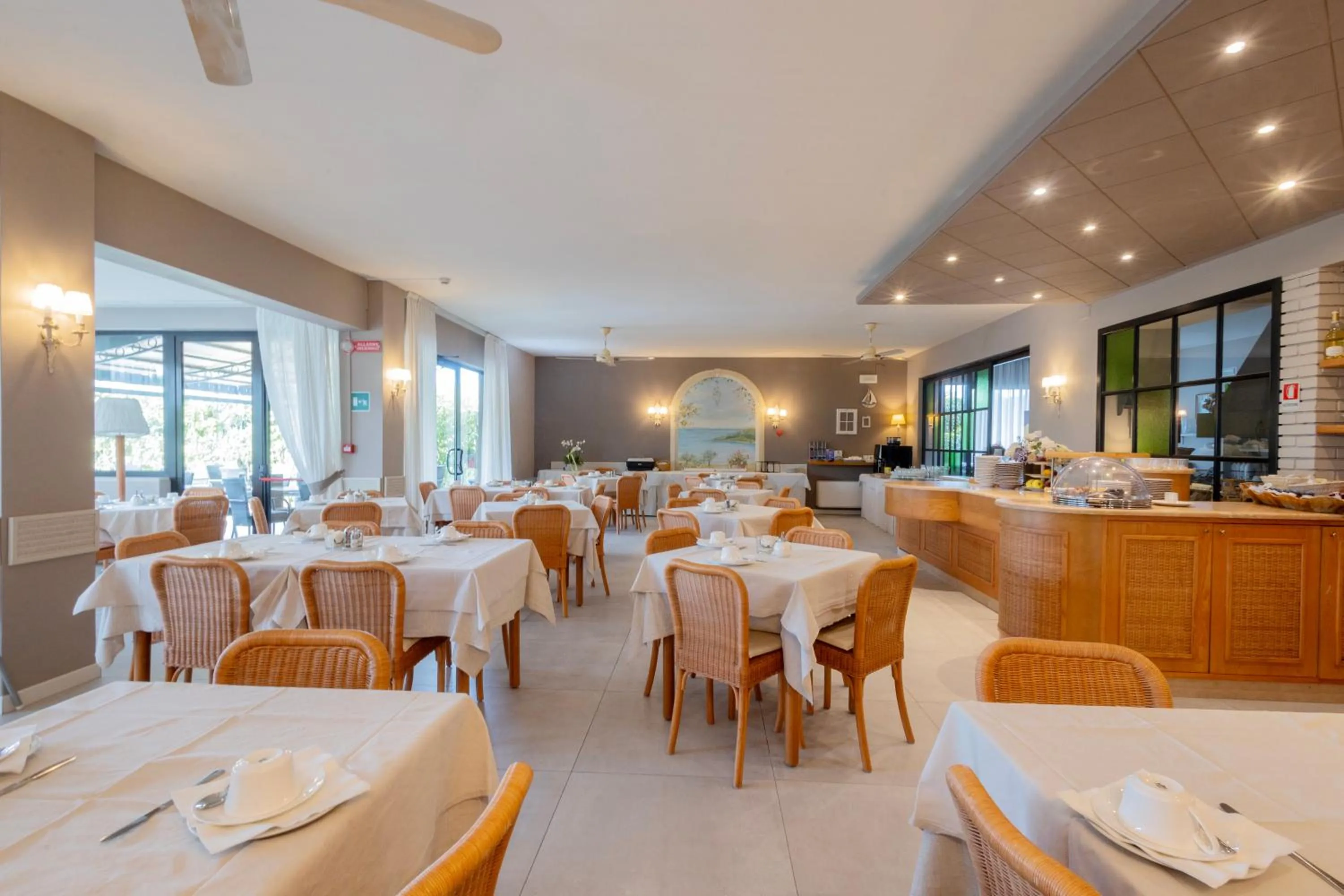 Restaurant/places to eat in Hotel Berta