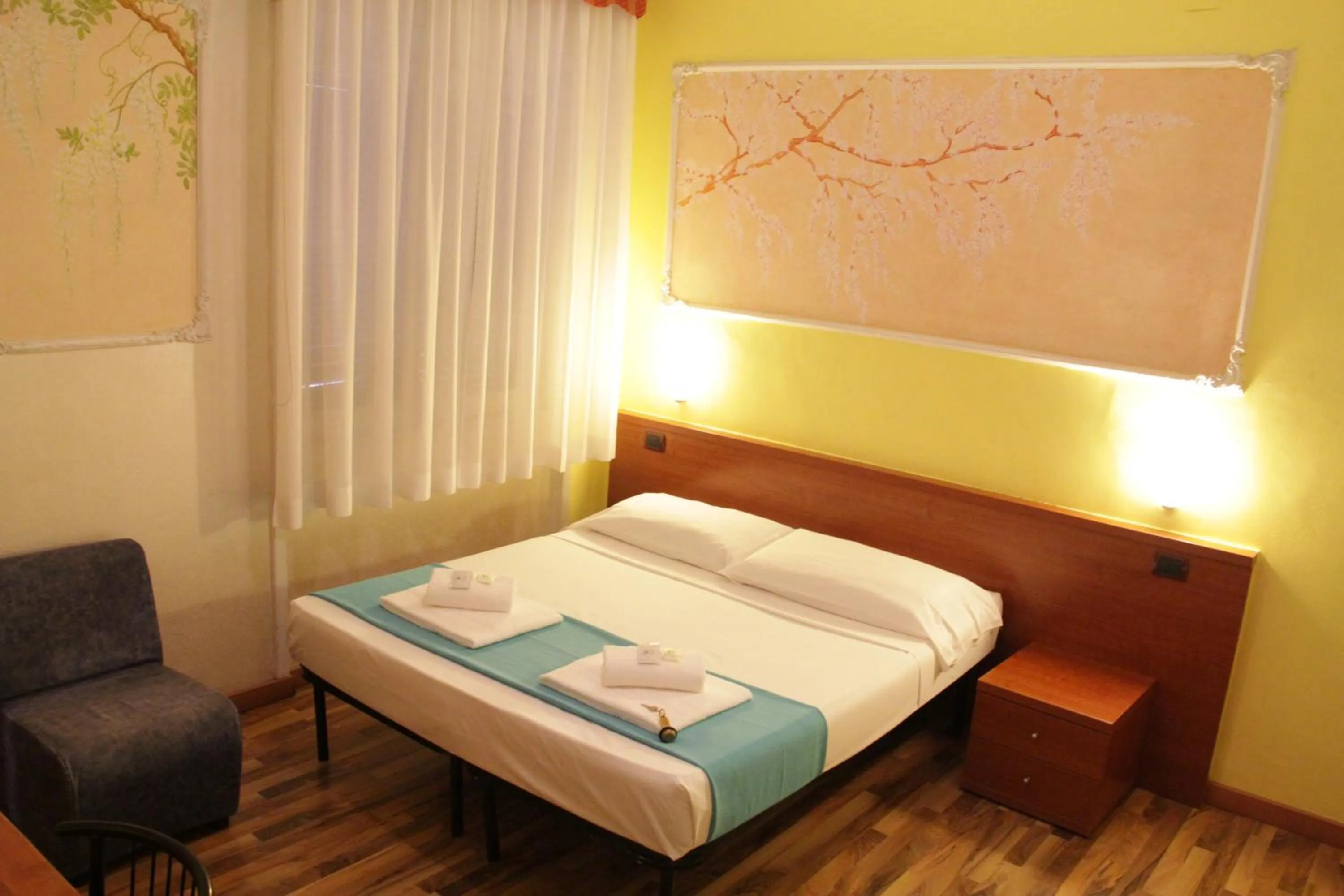 Bed in Hotel America