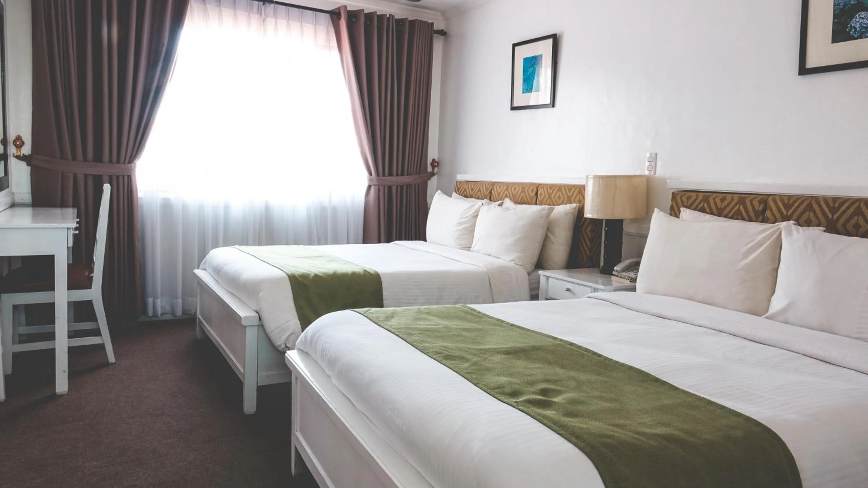 Bedroom, Bed in Mines View Park Hotel