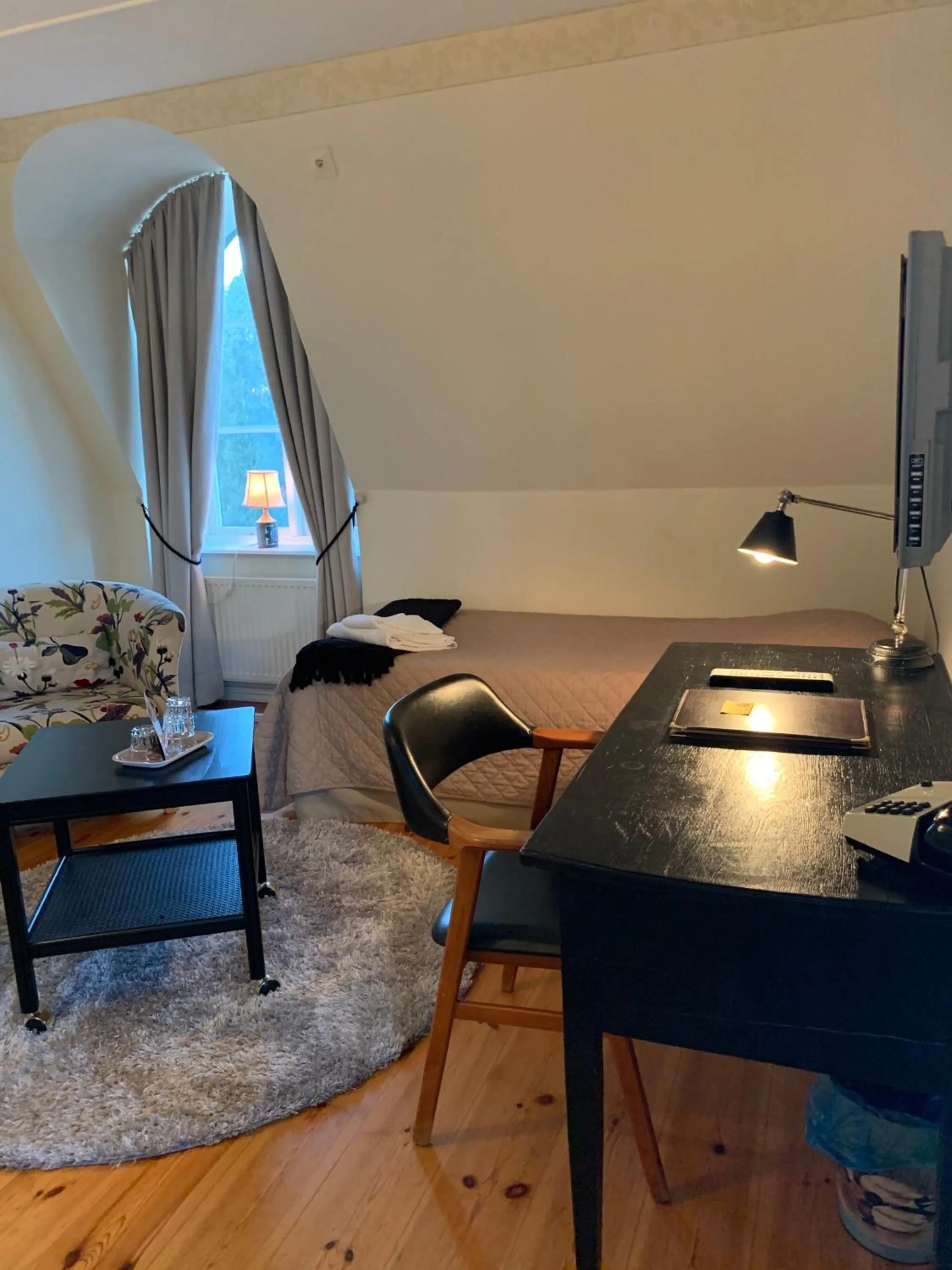 Bed in Nya Pallas Hotel