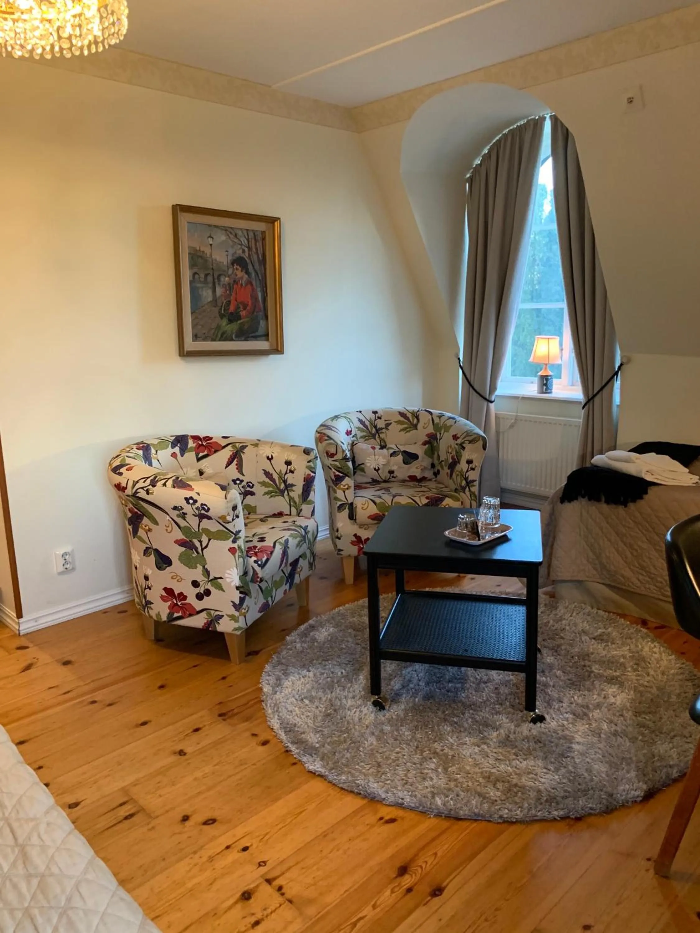 Seating area in Nya Pallas Hotel