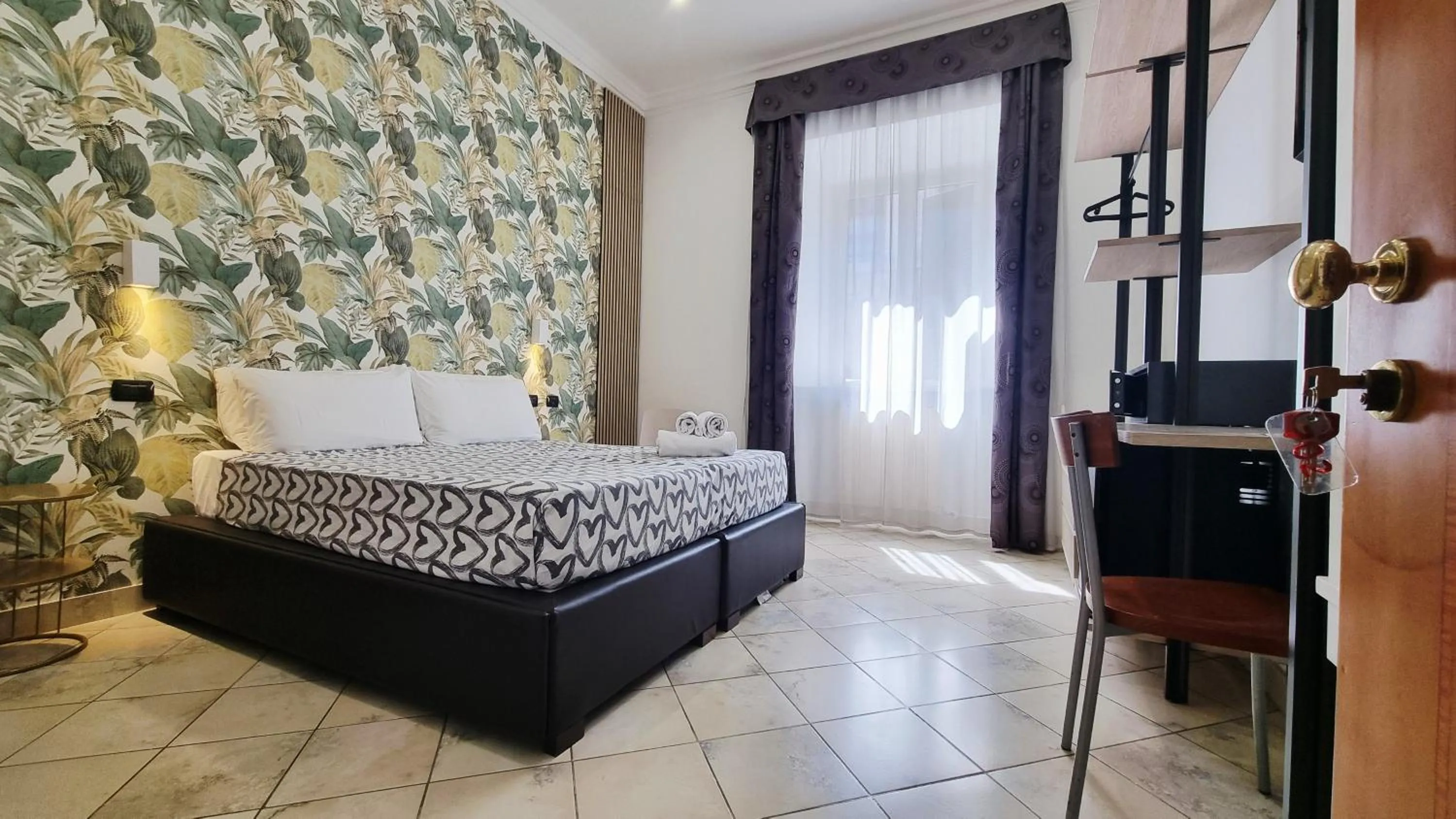 Photo of the whole room, Bed in Hotel Ciao