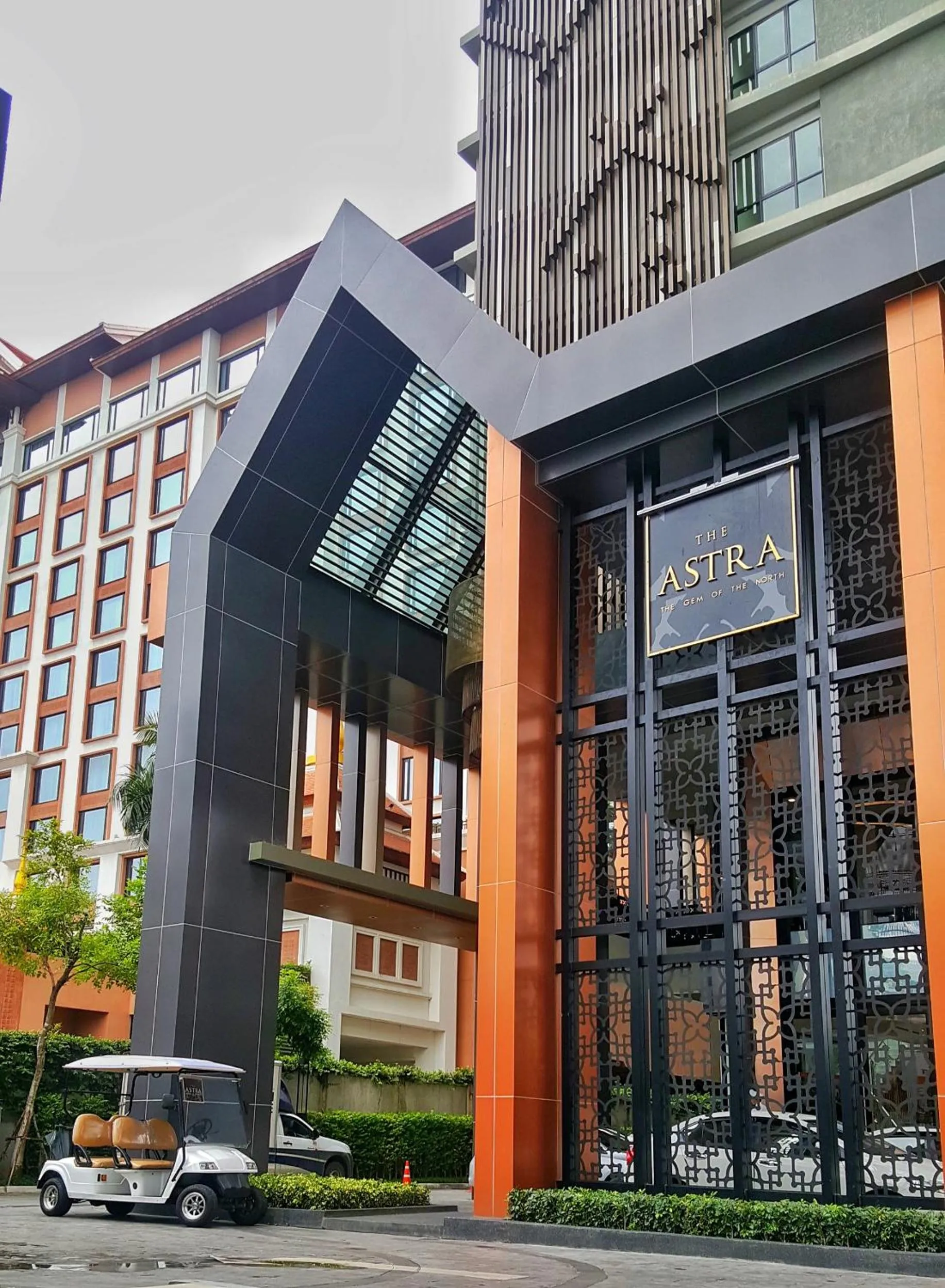 Facade/entrance in Astra Suites Night Bazaar