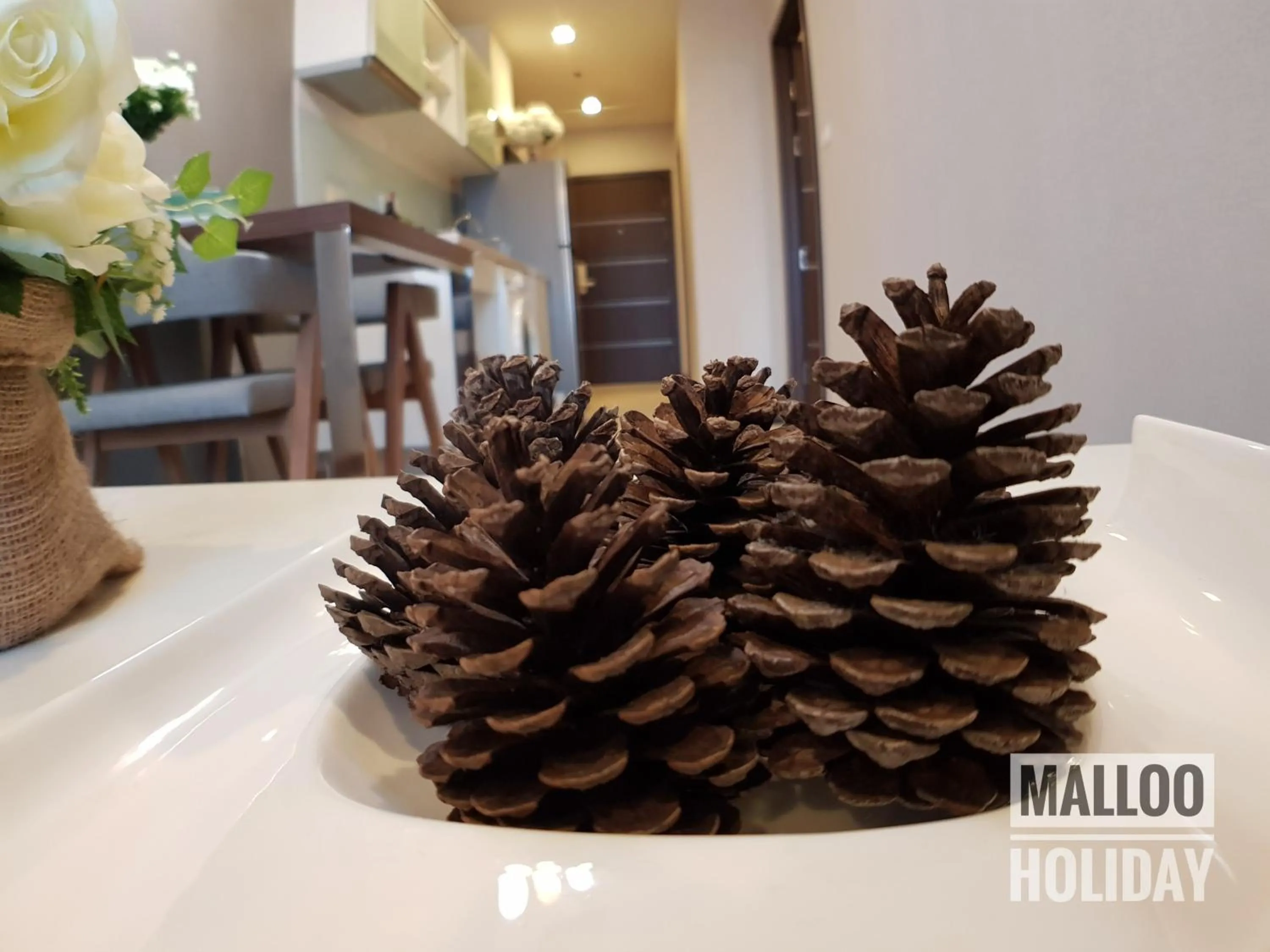 Astra Suites Night Bazaar