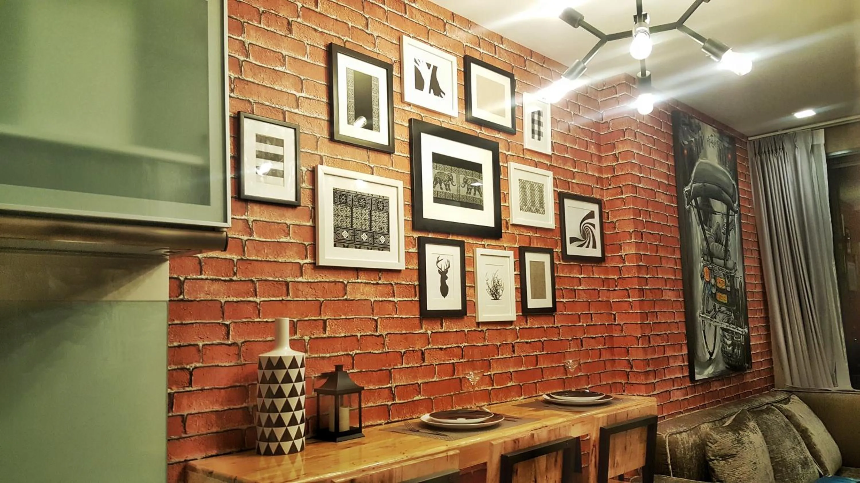 Astra Suites Night Bazaar